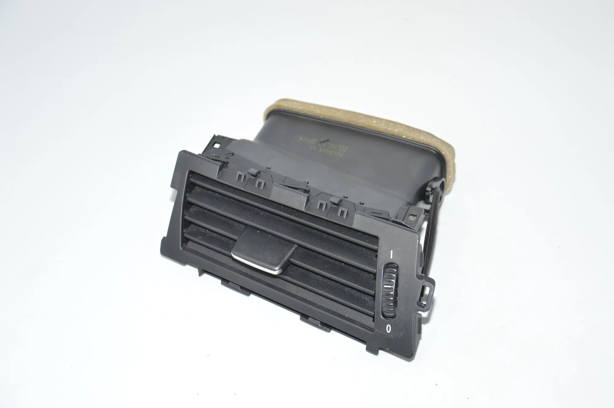 Dashboard Air Vents – OEM 6910731 · BMW 5 (E60) 520 d 2007