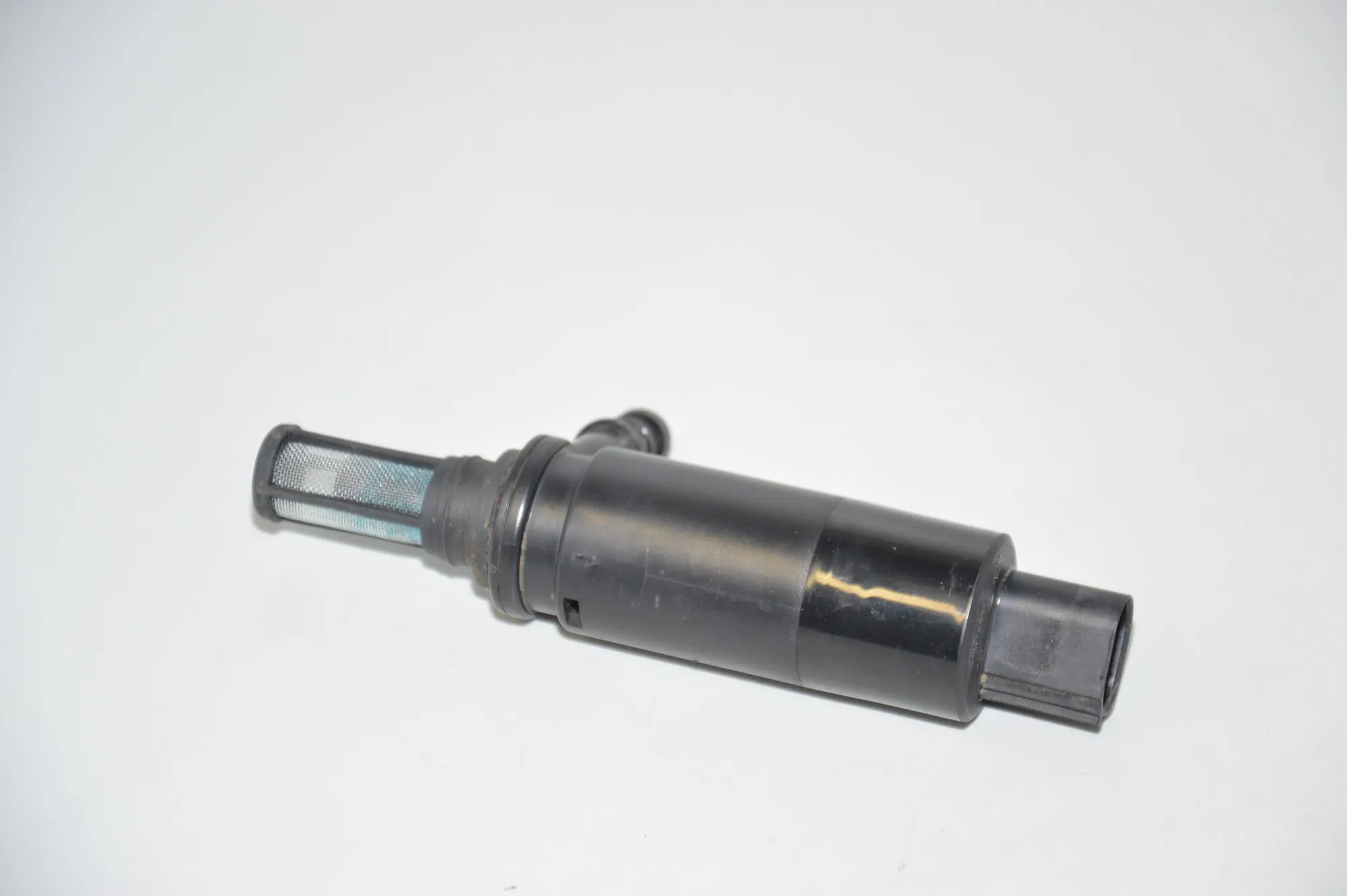 Washer Tank Motor – OEM 6973097 · BMW 5 (E60) 520 d 2007 – 2