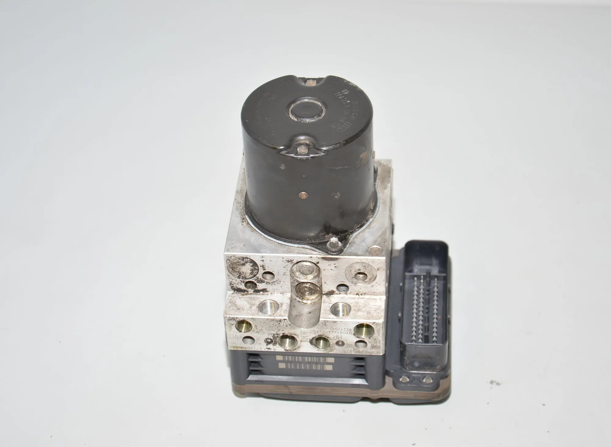 ABS Pump – OEM 6784151 · BMW 5 (E60) 520 d 2007 – 4