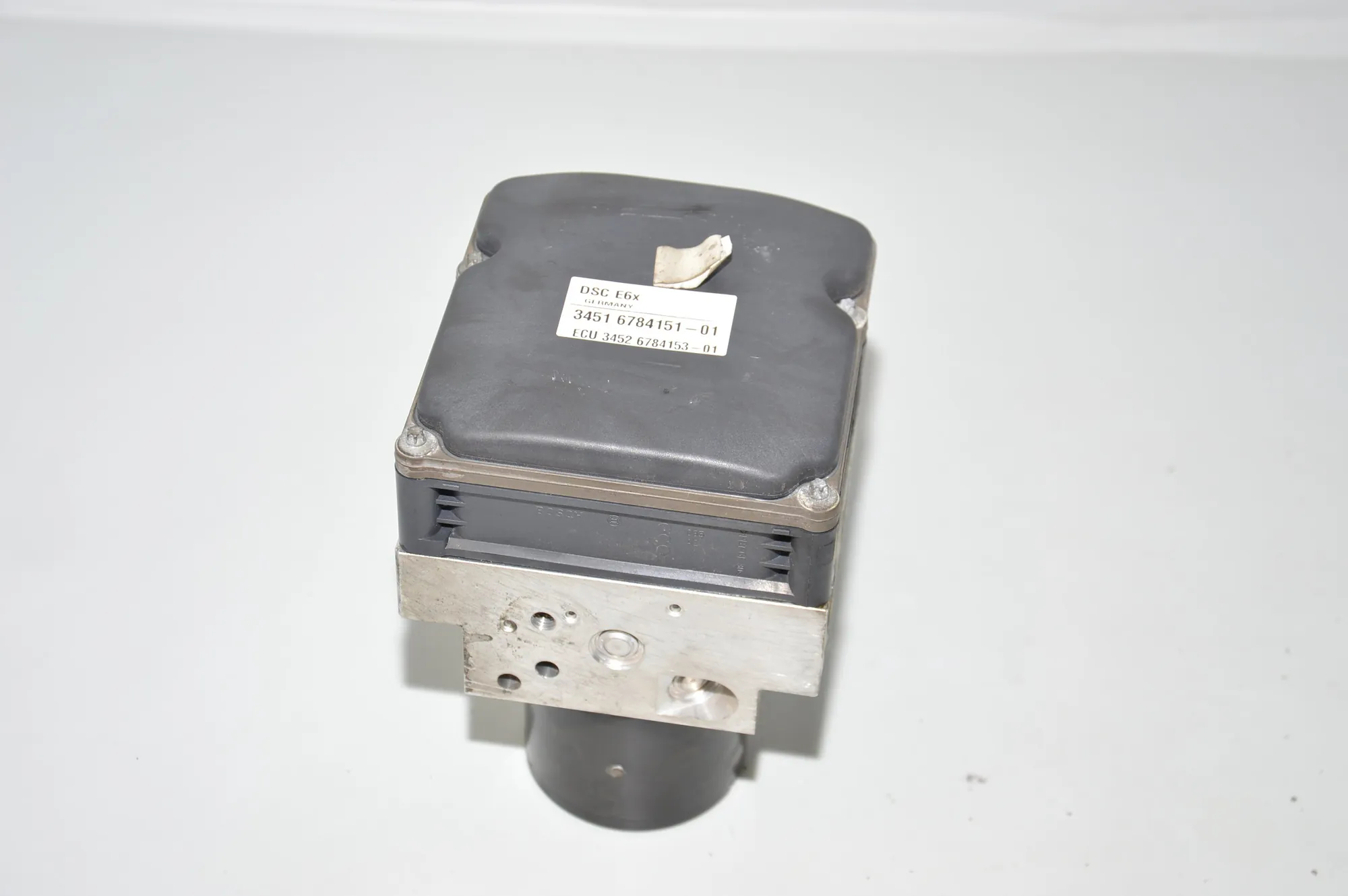 ABS Pump – OEM 6784151 · BMW 5 (E60) 520 d 2007