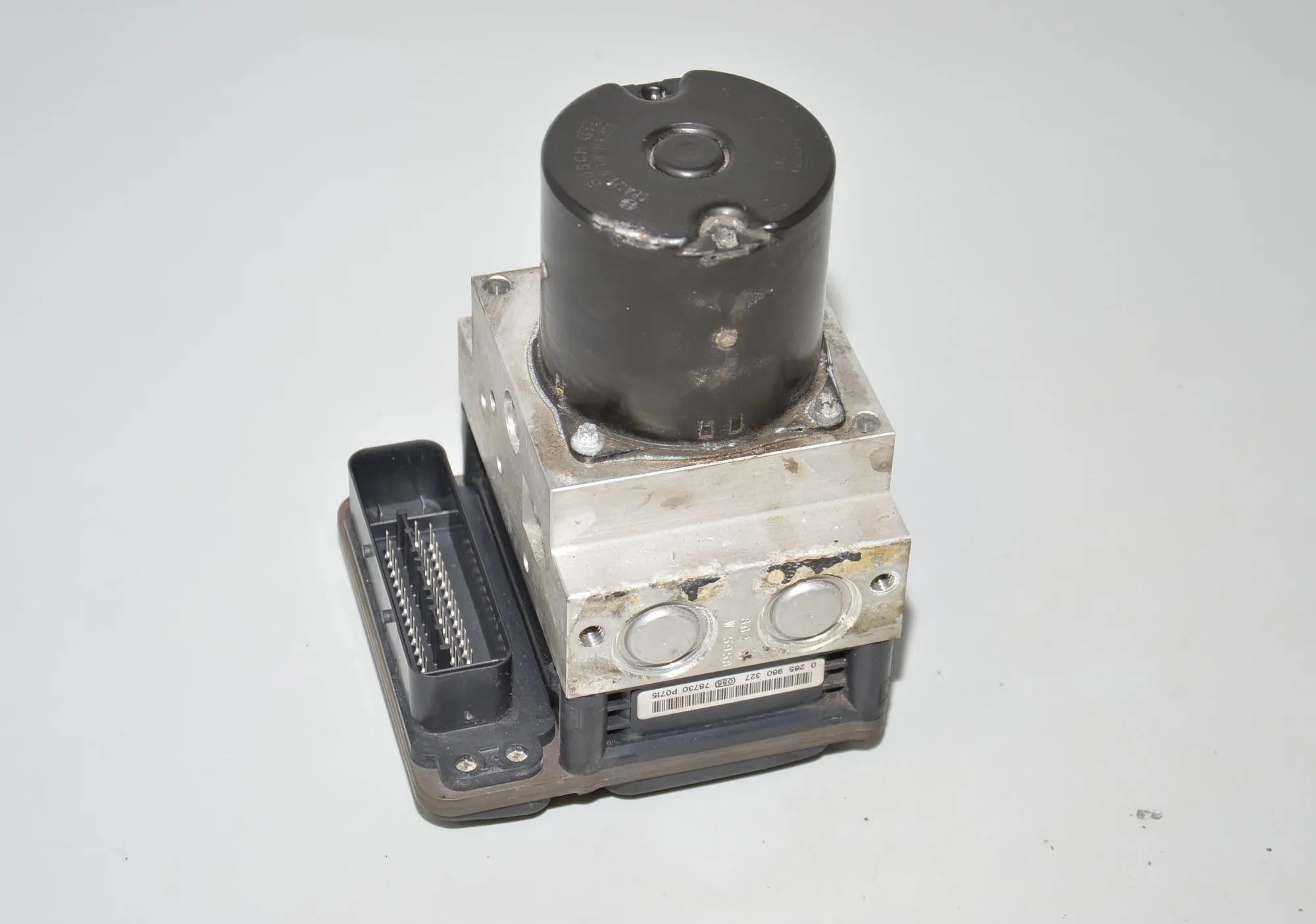 ABS Pump – OEM 6784151 · BMW 5 (E60) 520 d 2007 – 2