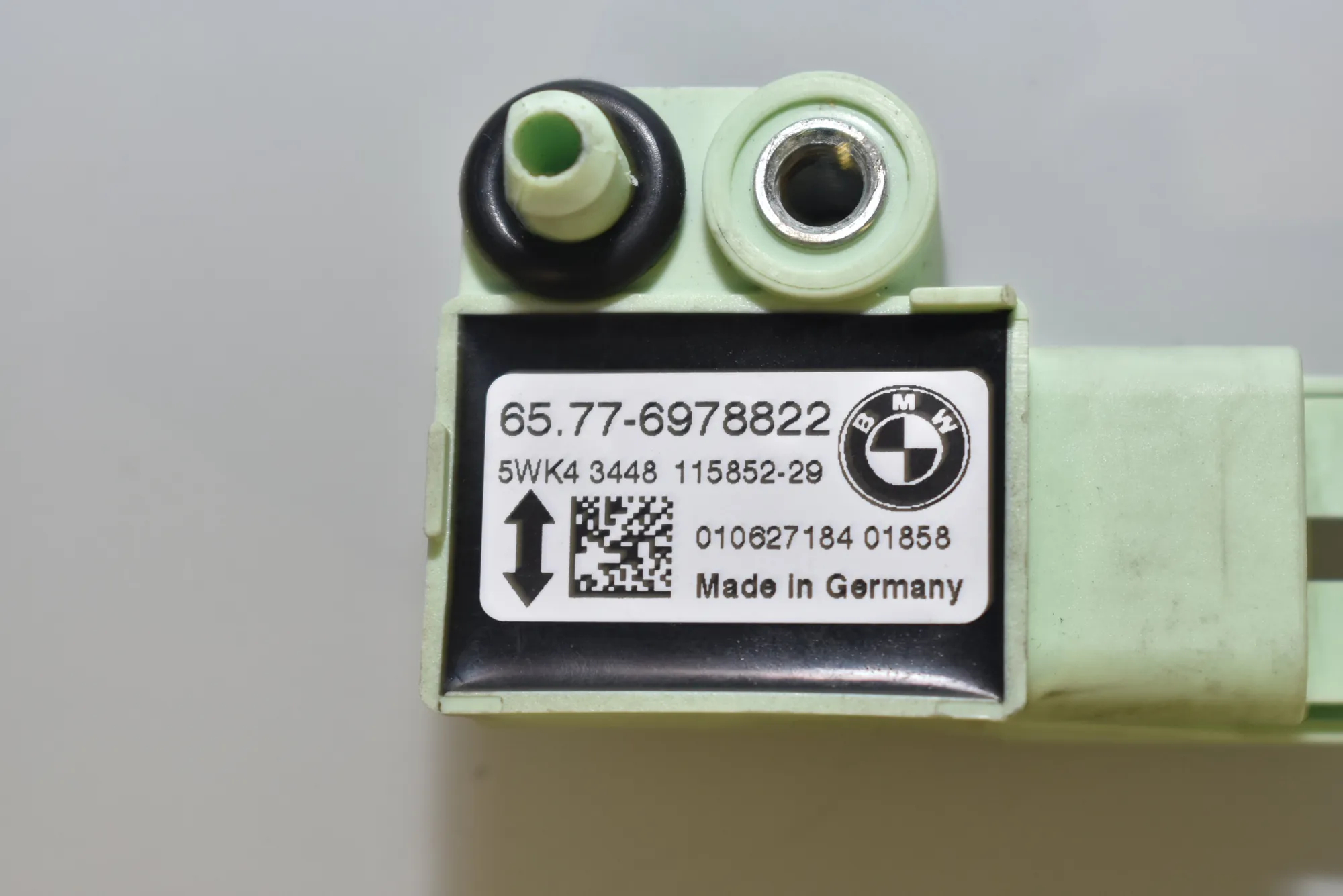Rear Right Impact Sensor – OEM 6978822 · BMW 5 (E60) 535 d 2006 – 4