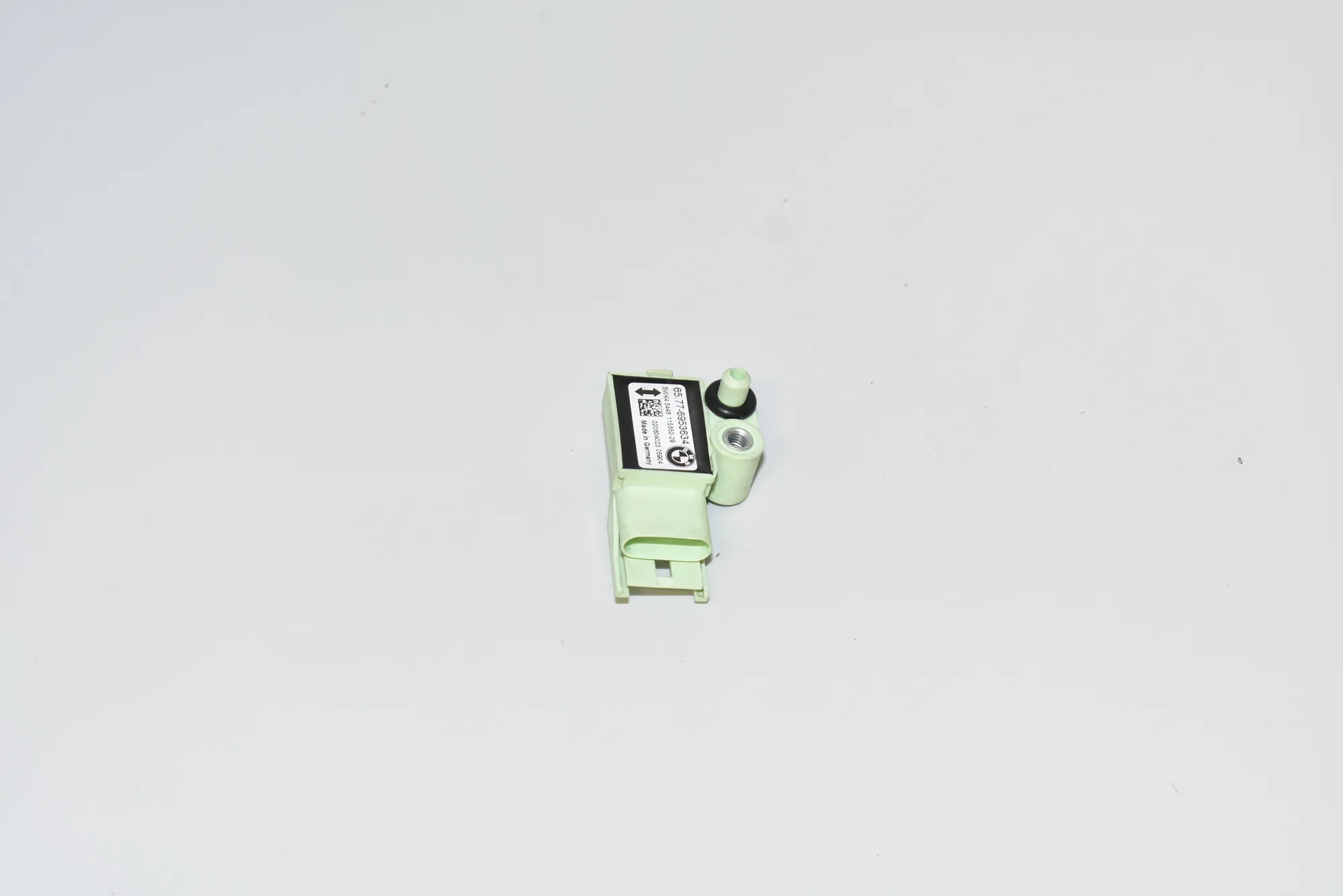 Rear Left Impact Sensor – OEM 6953634 · BMW 5 (E60) 535 d 2006 – 2