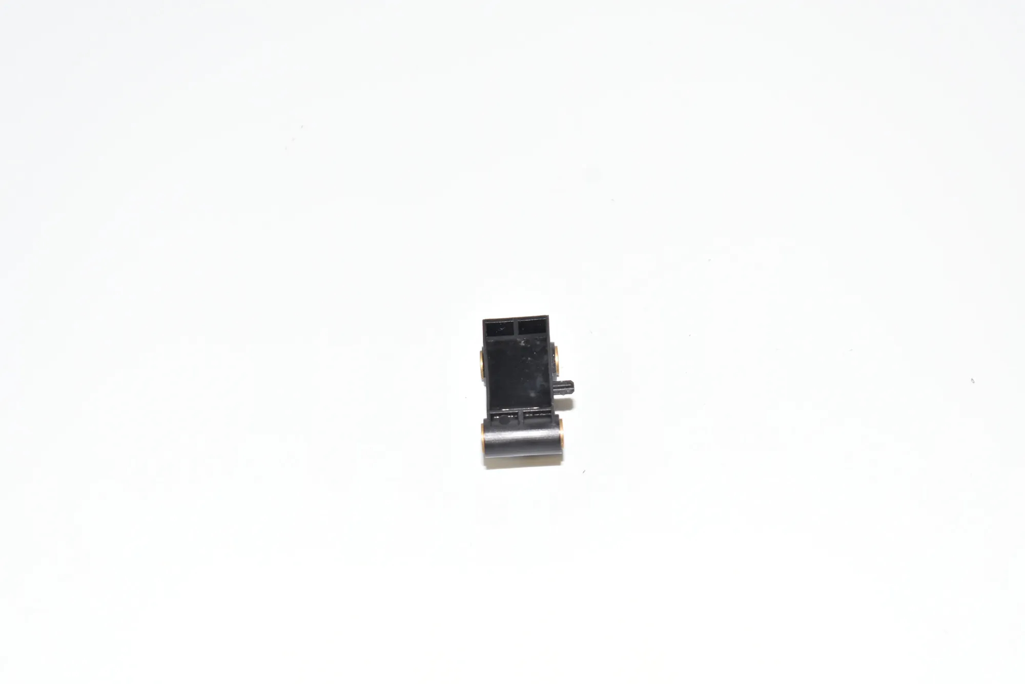 Front Left Impact Sensor – OEM 6977398 · BMW 5 (E60) 535 d 2006 – 3