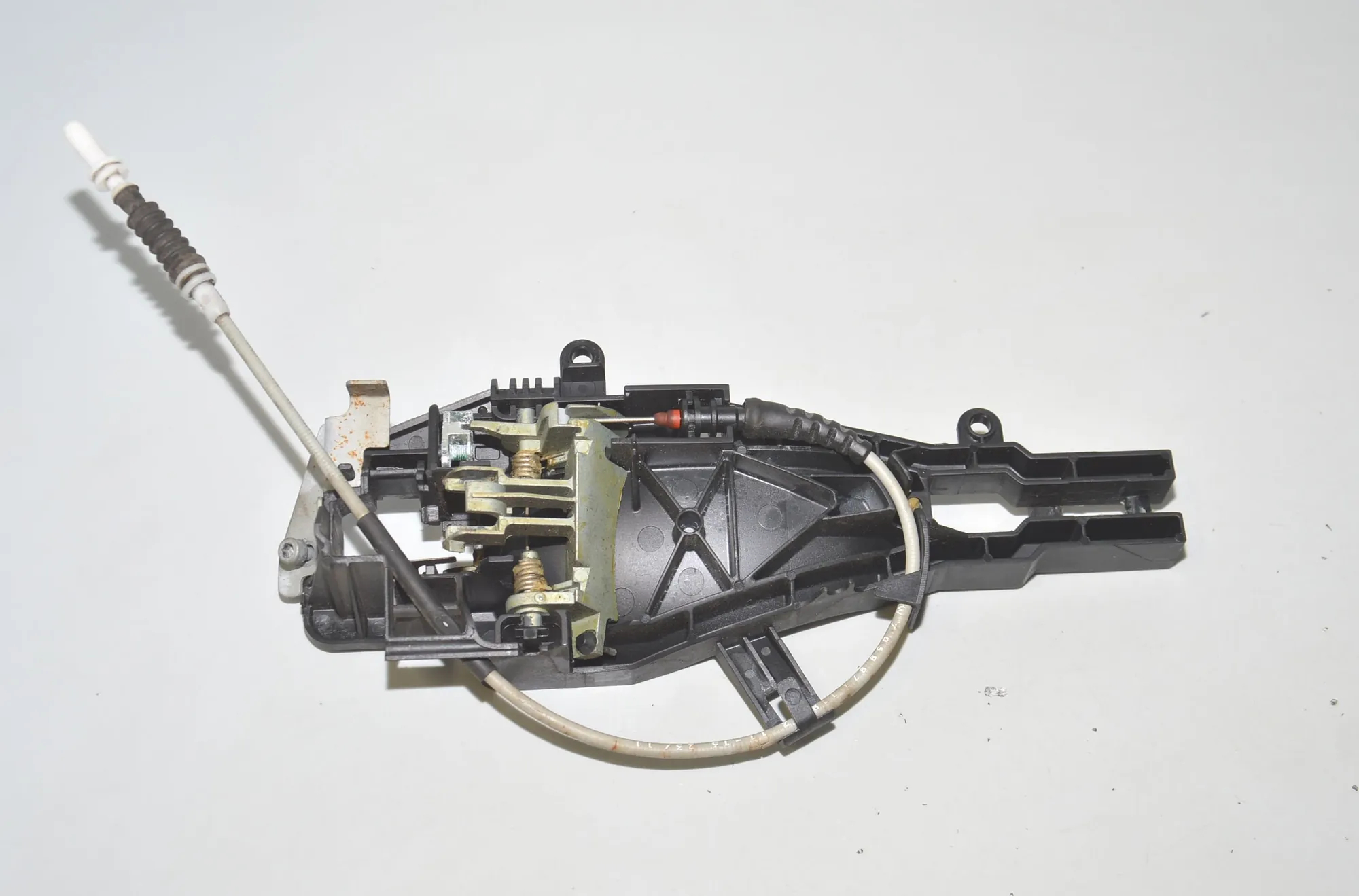 Front Right Door Interior Handle Frame – OEM 7059971 · BMW 3 Touring (E91) 318 d 2011 – 4
