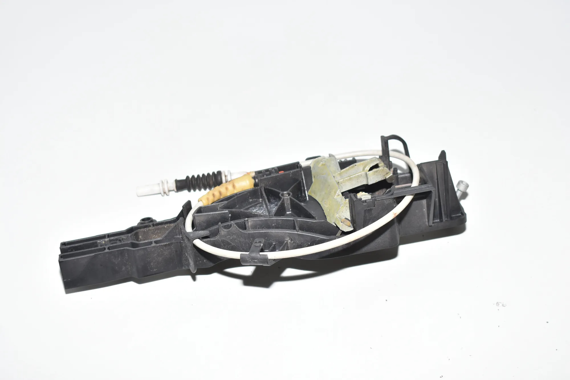 Rear Left Door Interior Handle Frame – OEM 7060299 · BMW 3 Touring (E91) 318 d 2011 – 4