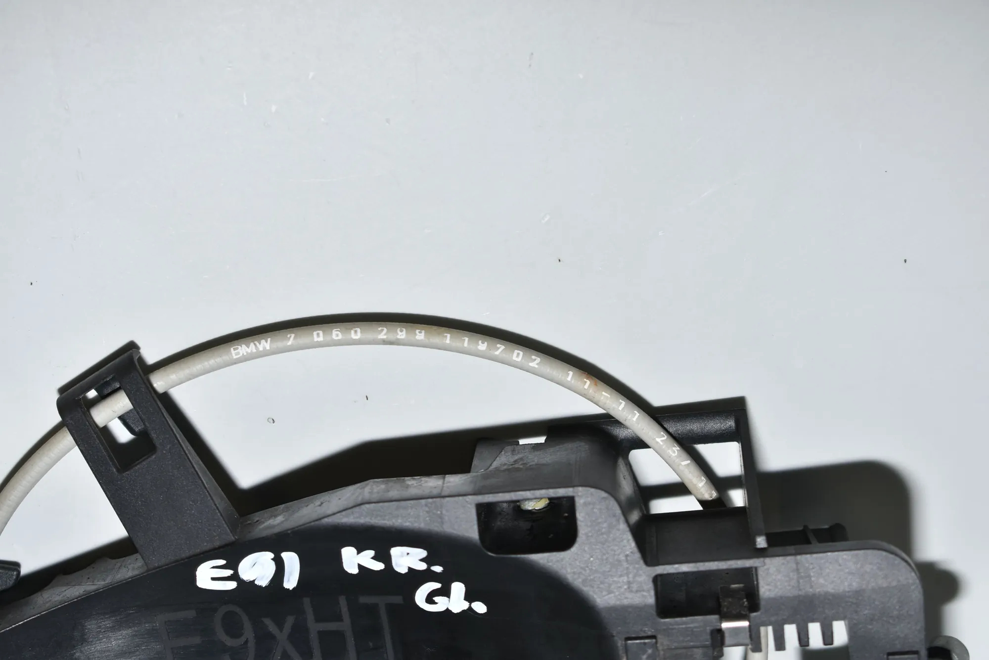 Rear Left Door Interior Handle Frame – OEM 7060299 · BMW 3 Touring (E91) 318 d 2011 – 5
