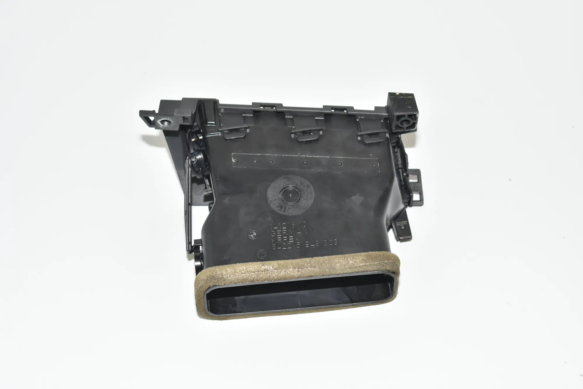 Dashboard Air Vents – OEM 6949303 · BMW 5 (E60) 535 d 2006 – 3