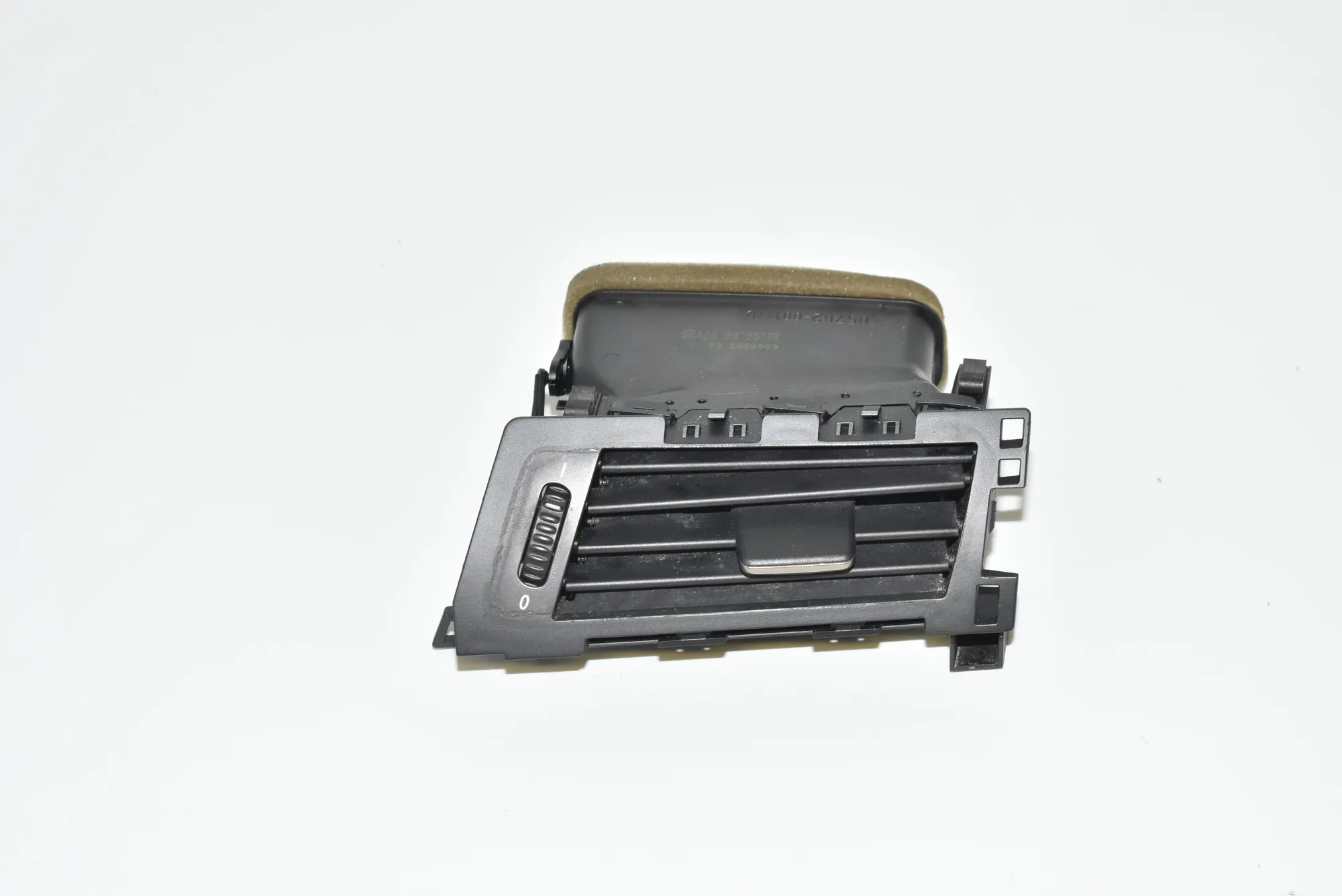 Dashboard Air Vents – OEM 6949303 · BMW 5 (E60) 535 d 2006