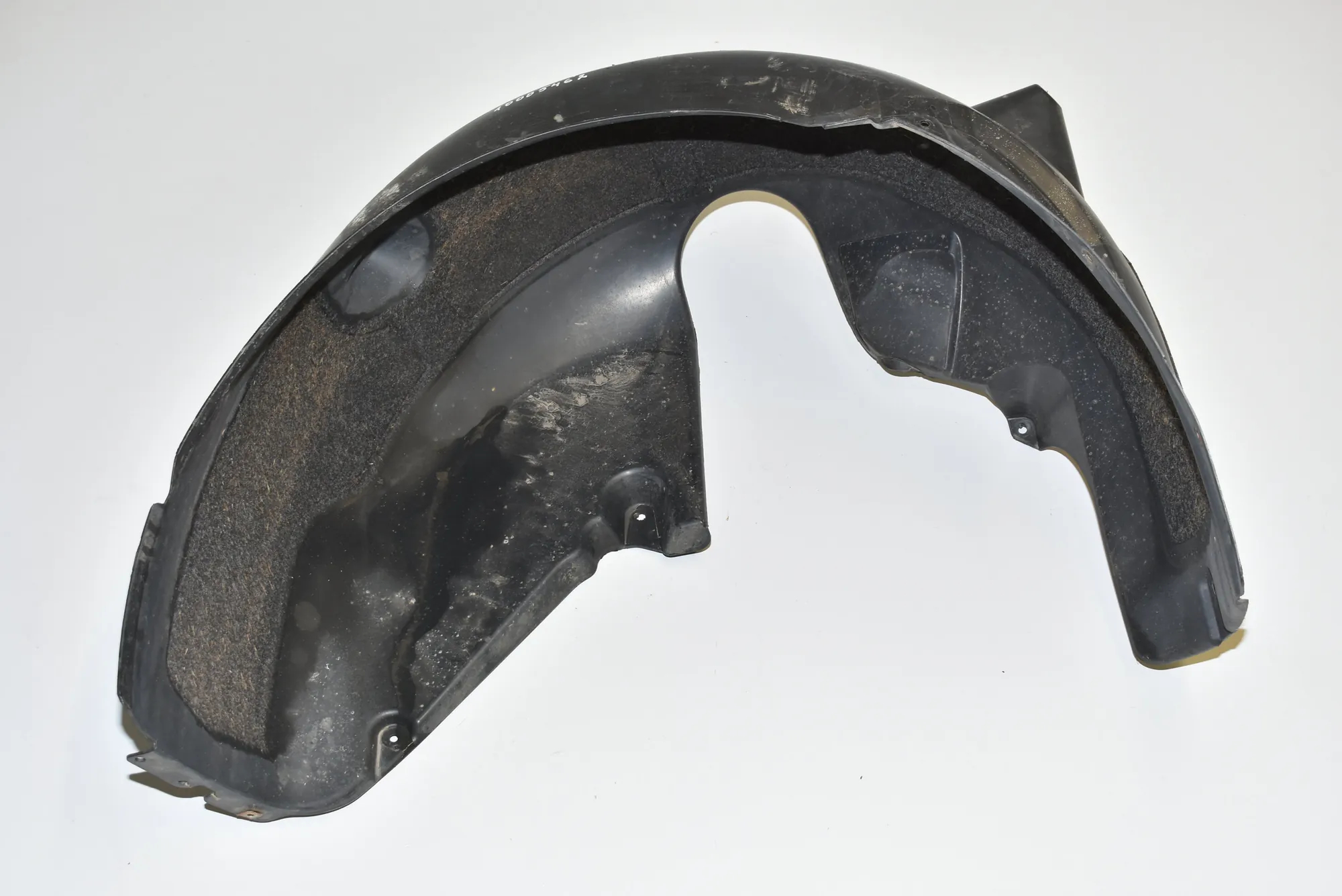 Rear Left Arch Liner – OEM 7180405 · BMW 5 (E60) 520 d 2007 – 2