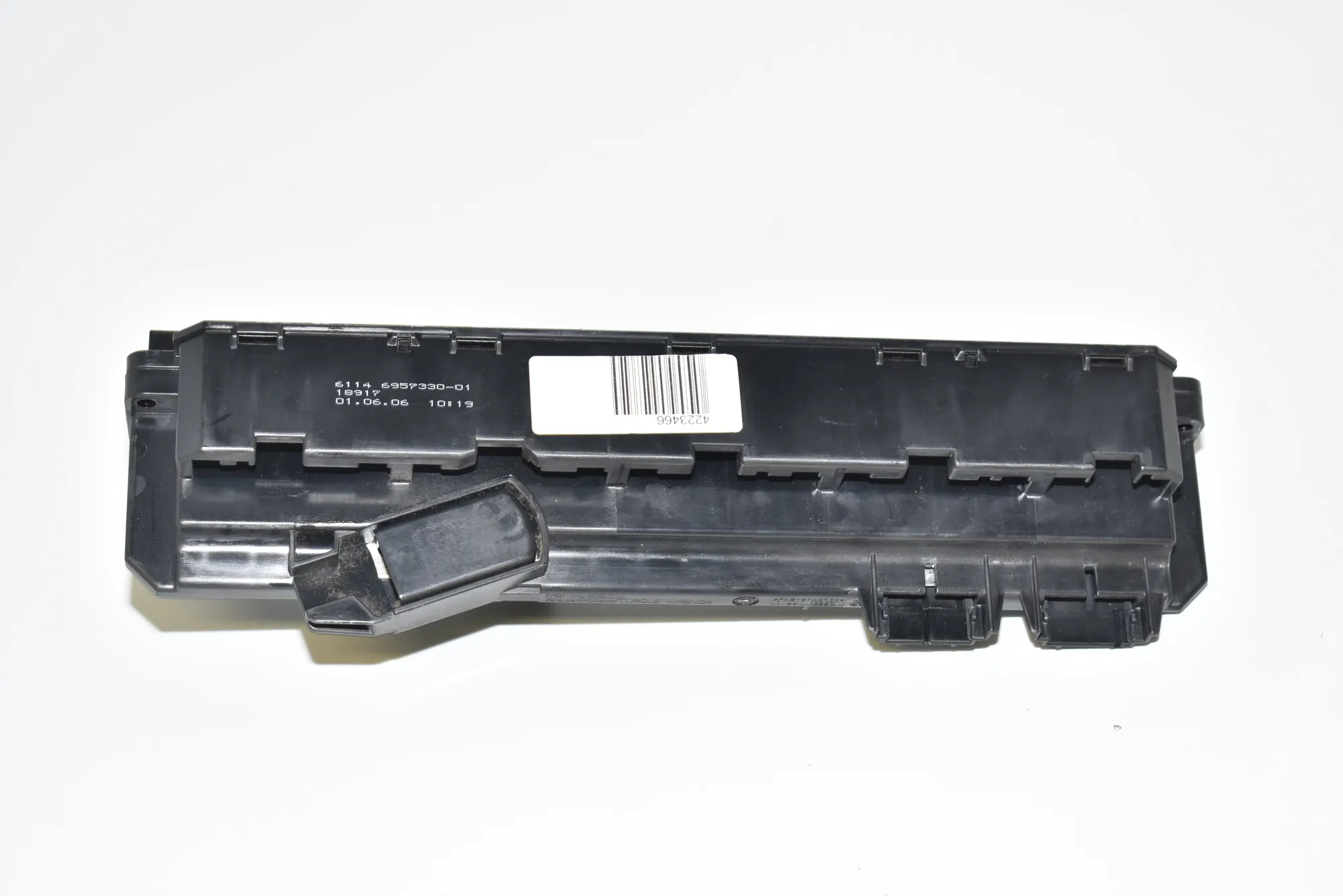 Fuse Box – OEM 6957330 · BMW 5 (E60) 535 d 2006 – 2