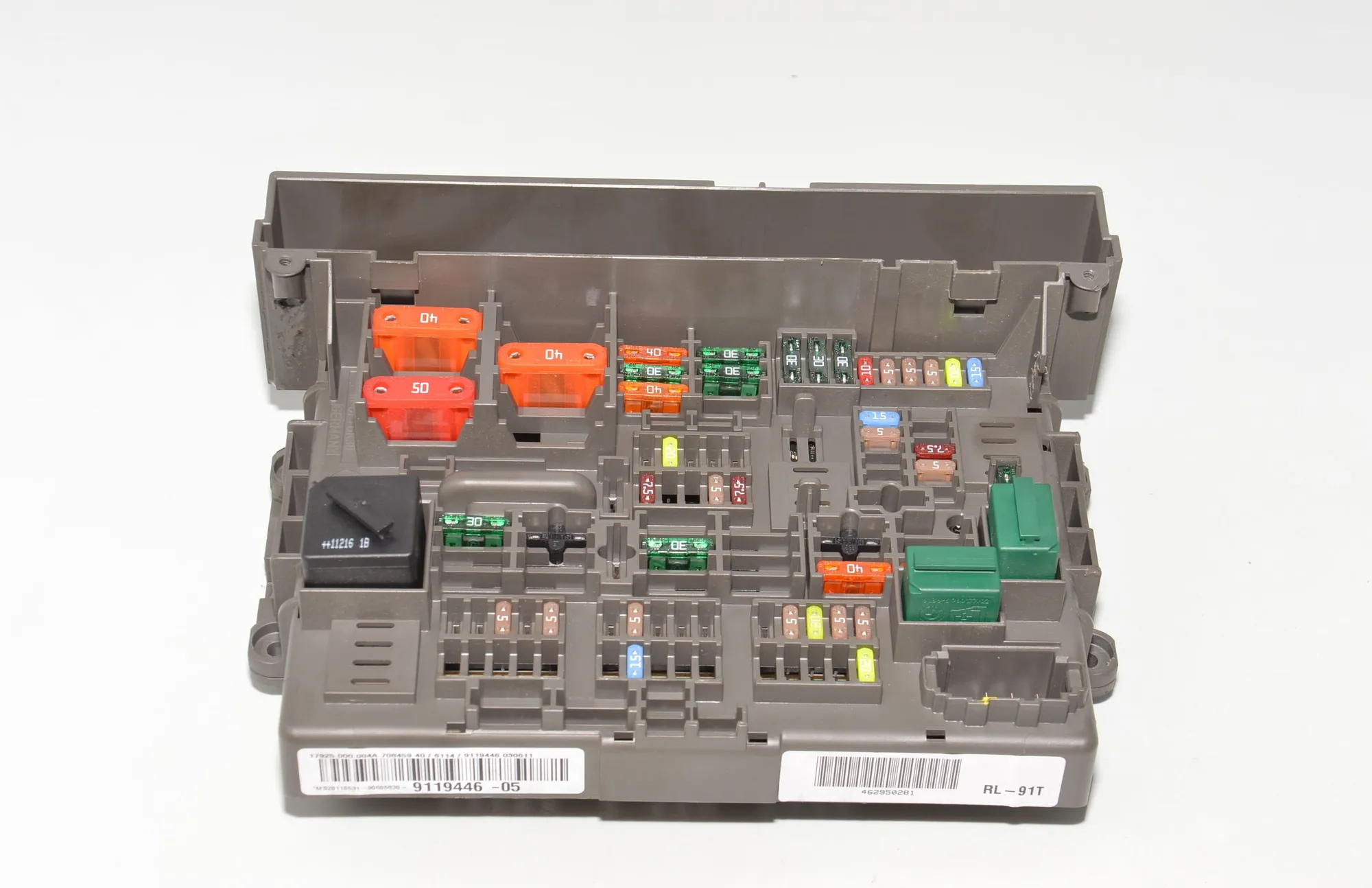 Fuse Box – OEM 9119446 · BMW 3 Touring (E91) 318 d 2011