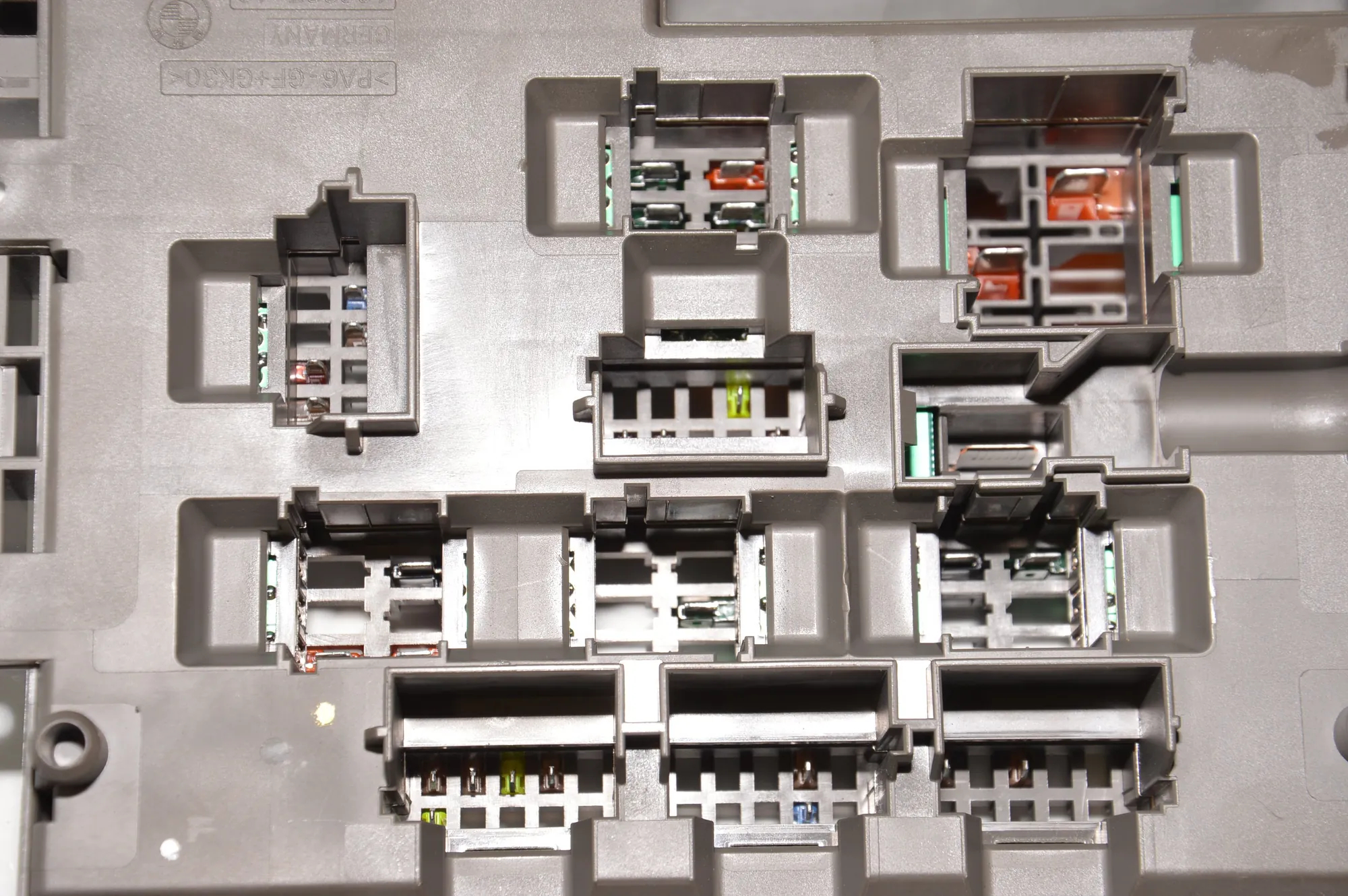 Fuse Box – OEM 9119446 · BMW 3 Touring (E91) 318 d 2011 – 5
