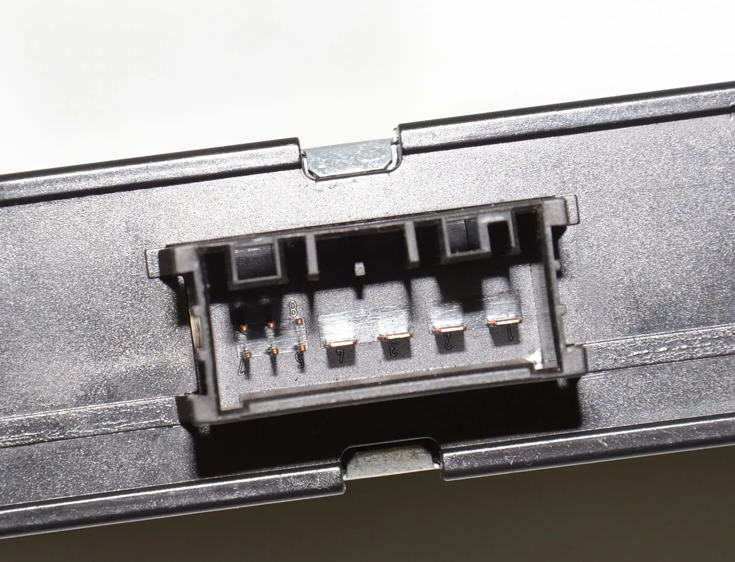 Other Control Units – OEM 9253208 · BMW 3 Touring (E91) 318 d 2011 – 6