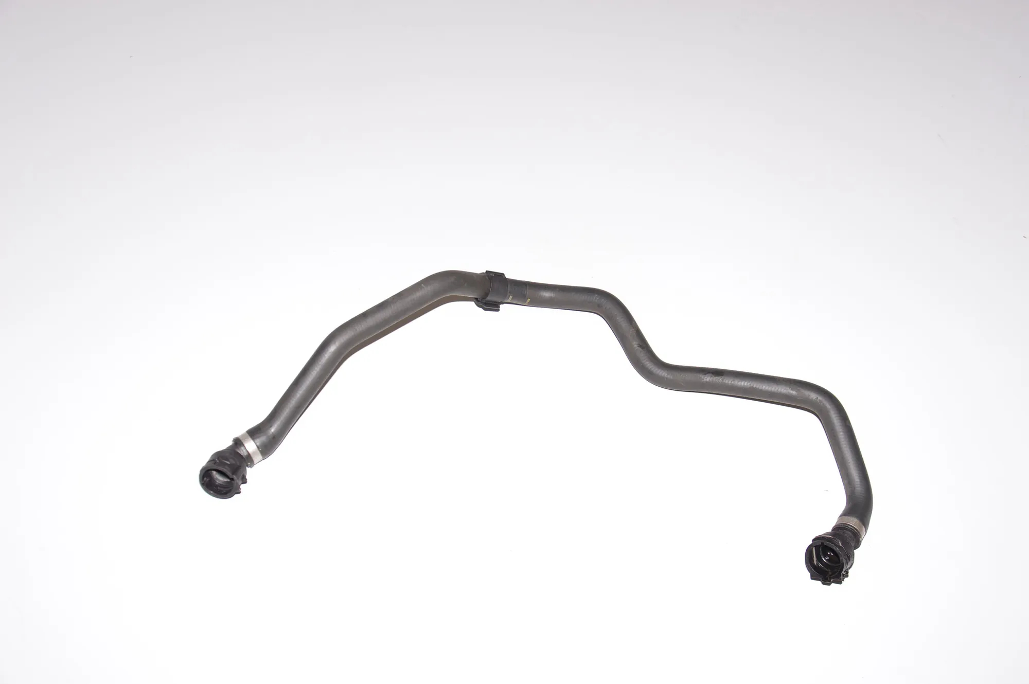 Coolant Hose Pipe – OEM 7811125 · BMW 3 Touring (E91) 318 d 2011 – 4