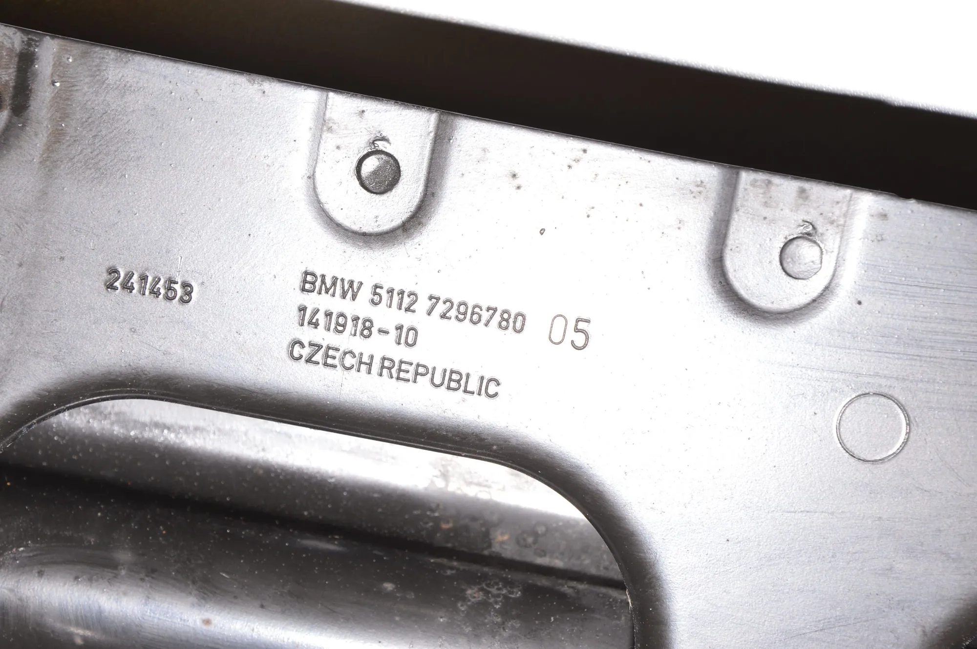 Rear Crash Reinforcement Bar – OEM 7296780 · BMW i3 (I01) Electric 2019 – 5