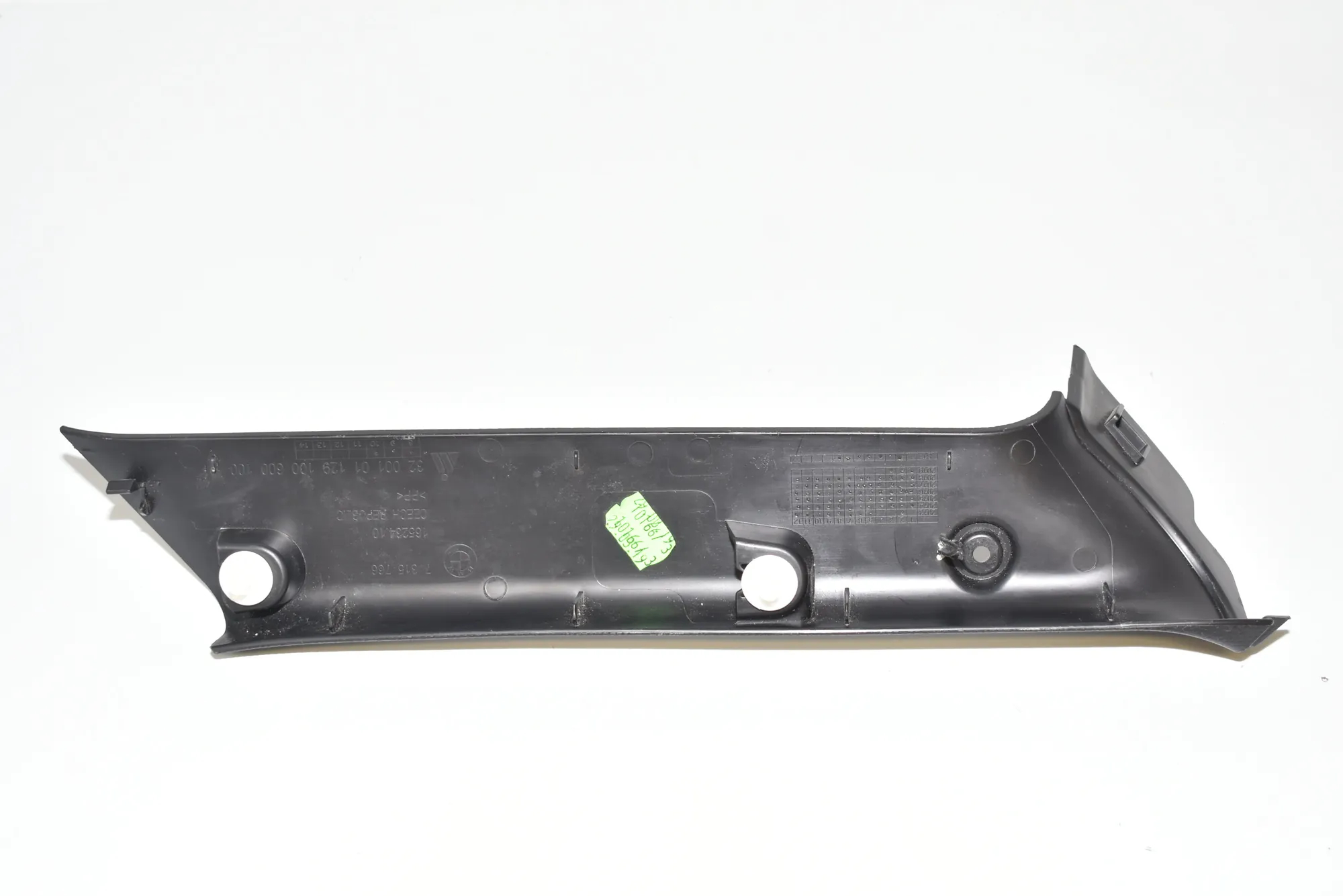 Tailgate Bootlid Trim – OEM 7315766 · BMW i3 (I01) Electric 2019 – 3