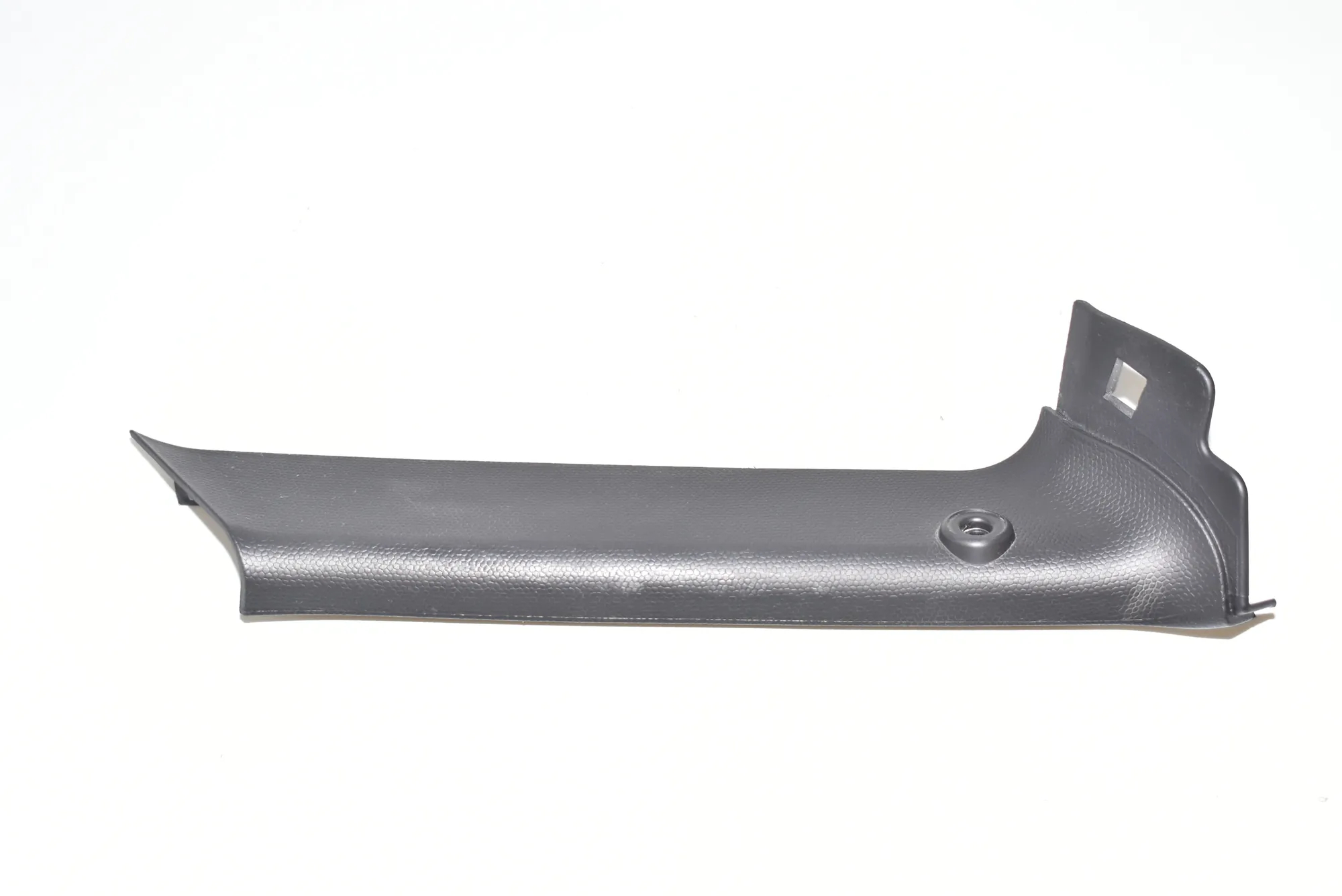 Tailgate Bootlid Trim – OEM 7315765 · BMW i3 (I01) Electric 2019