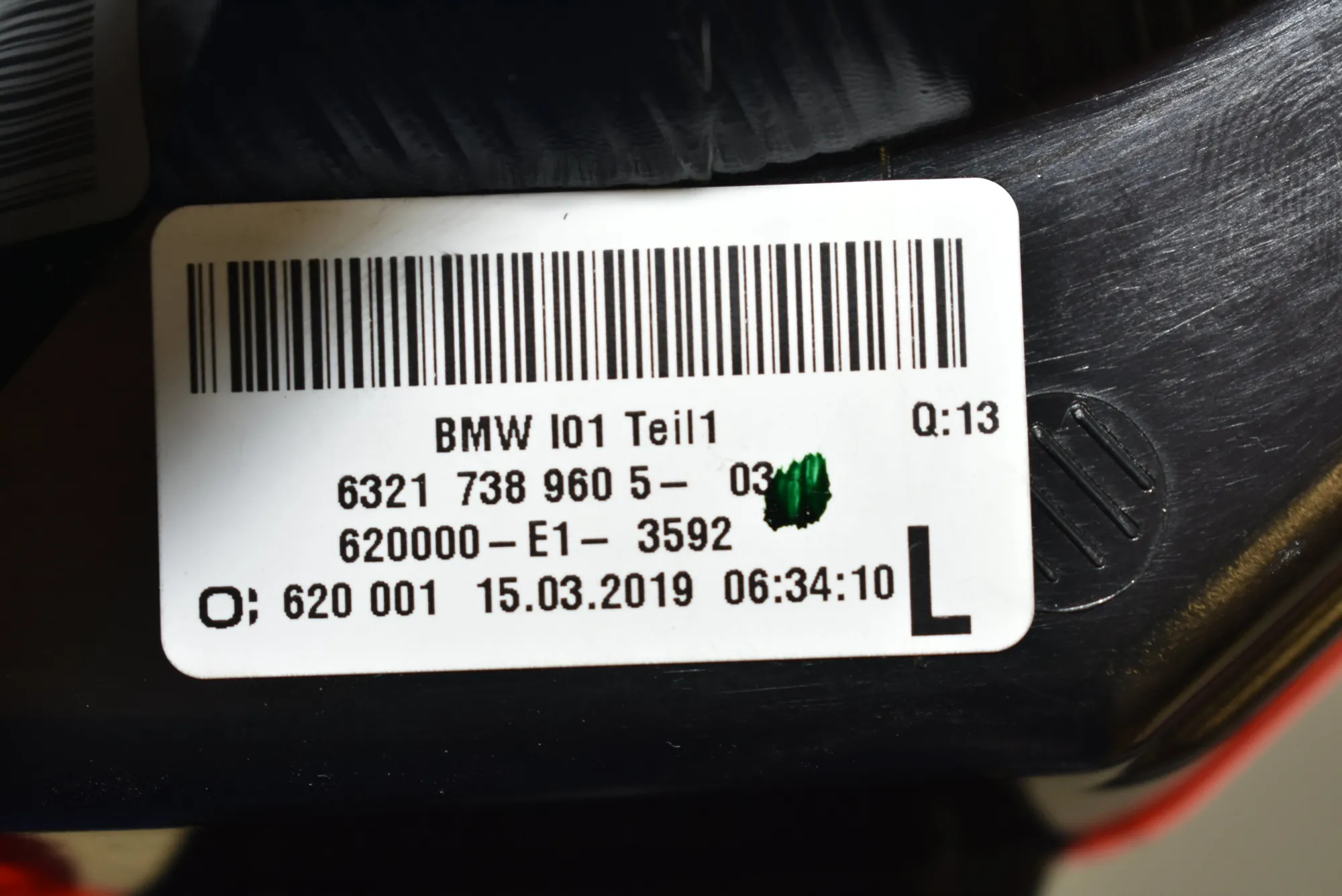 Left Side Tailgate Tail Light – OEM 7389605 · BMW i3 (I01) Electric 2019 – 6