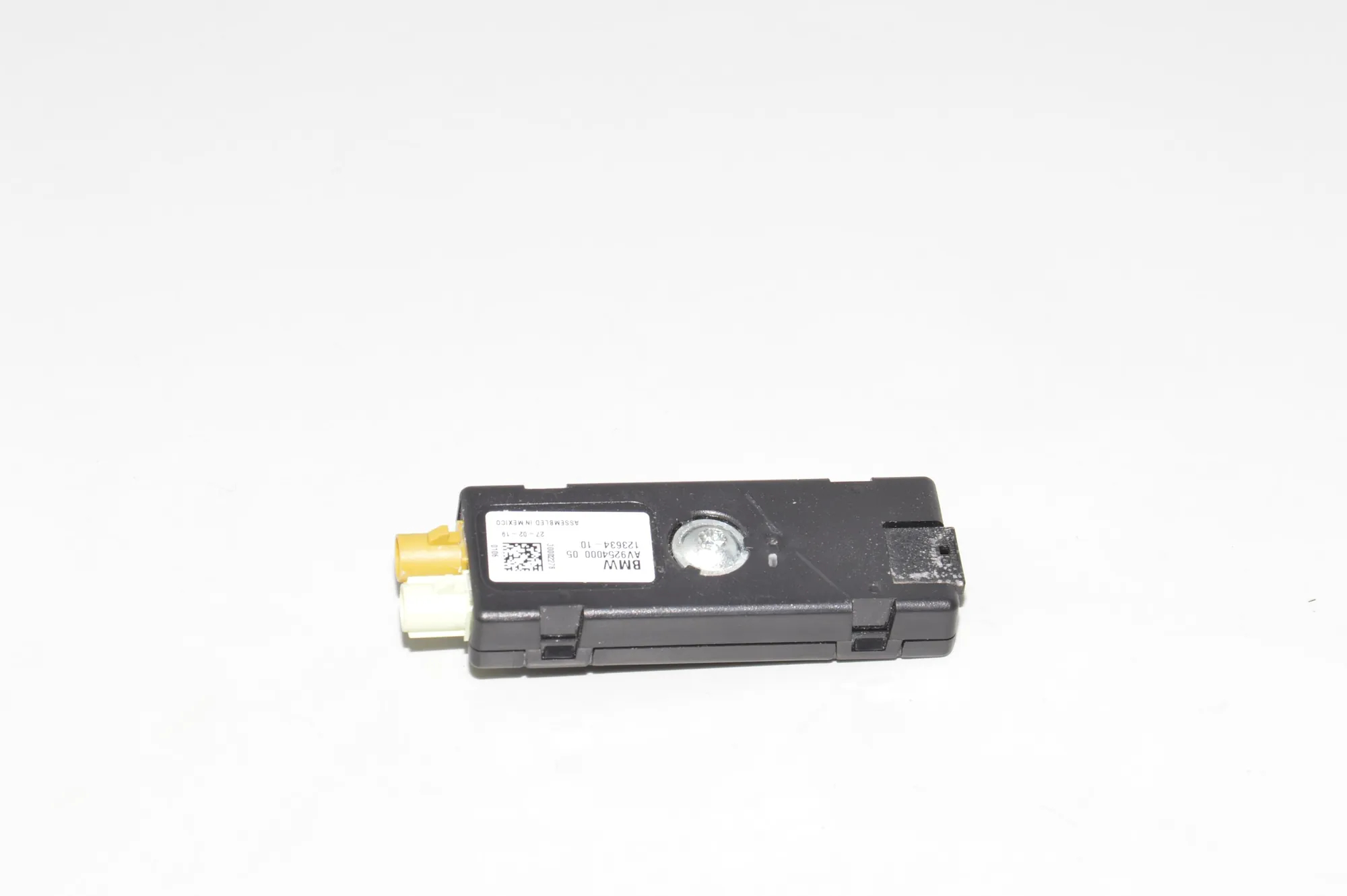 Antenna Amplifier – OEM 9254000 · BMW i3 (I01) Electric 2019