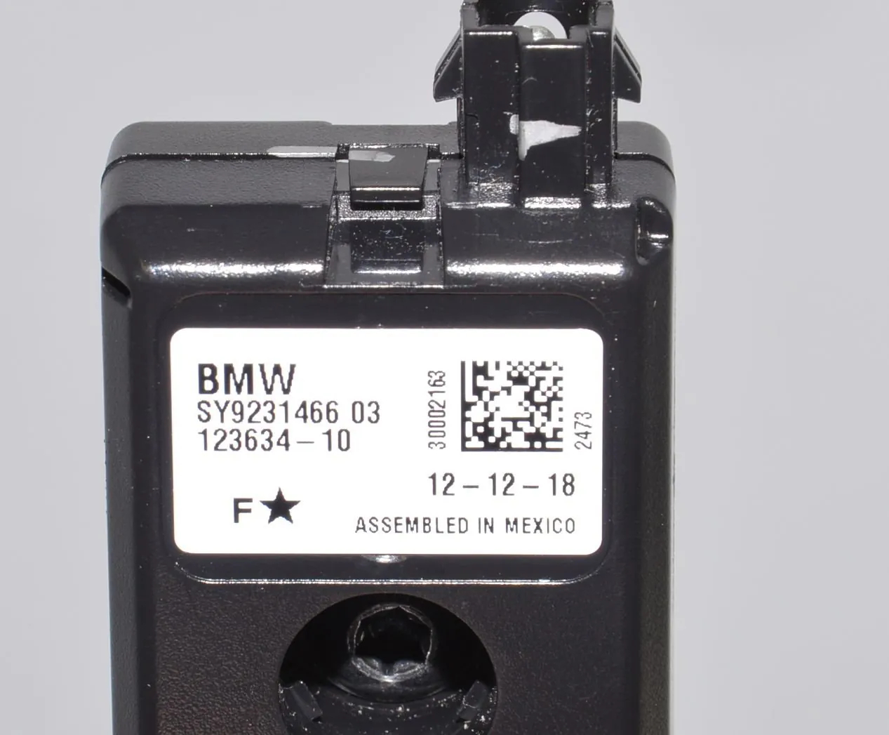 Antenna – OEM 9231466 · BMW i3 (I01) Electric 2019 – 5