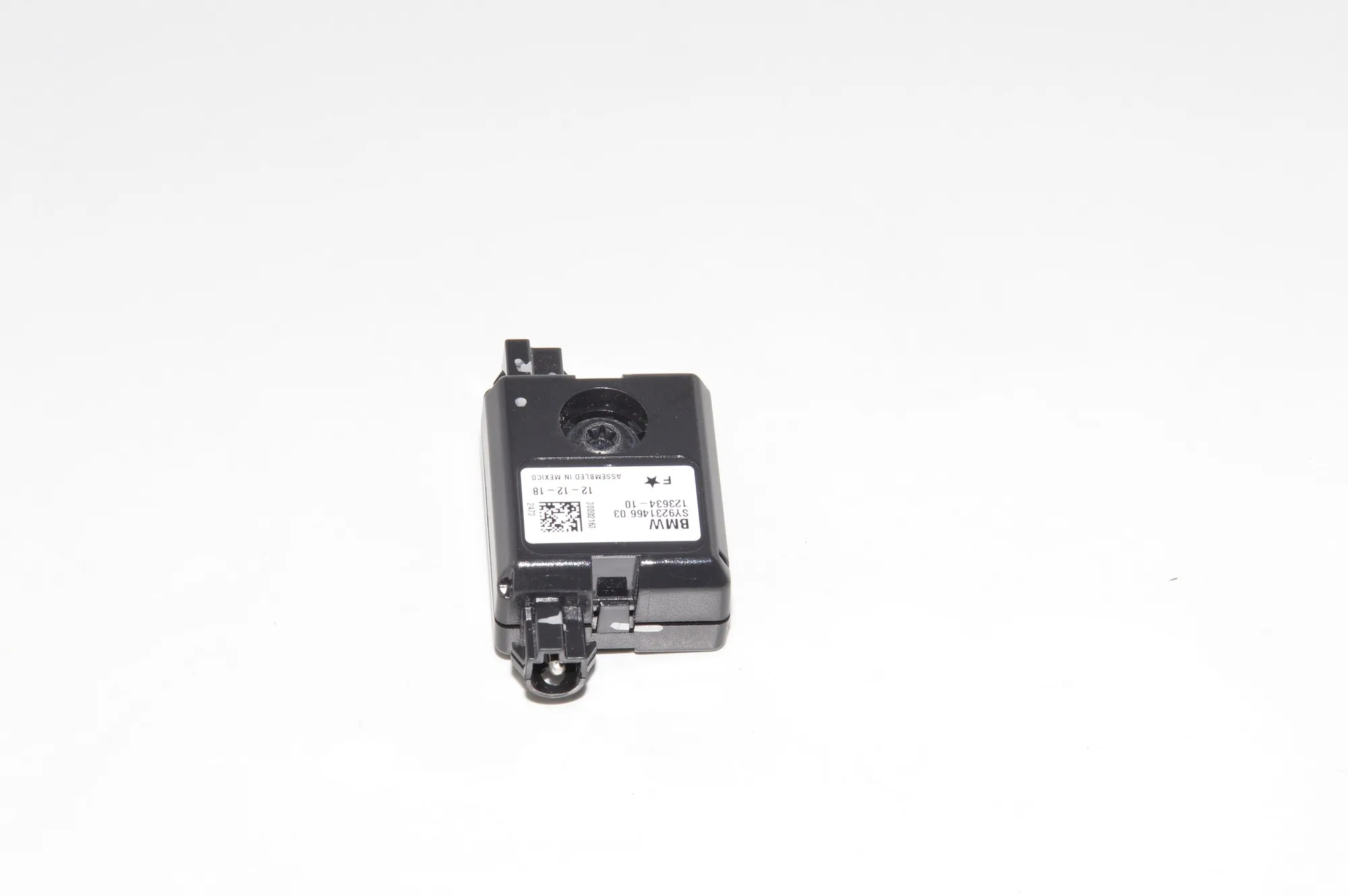 Antenna – OEM 9231466 · BMW i3 (I01) Electric 2019 – 2