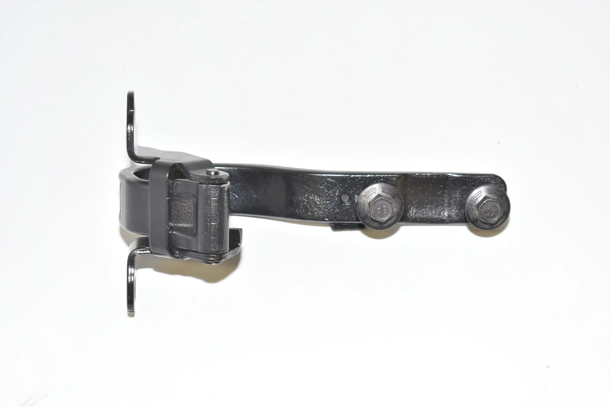 Right Side Bootlid Hinge – OEM 7296774 · BMW i3 (I01) BMW i3 (I01) Electric 2019 – 2