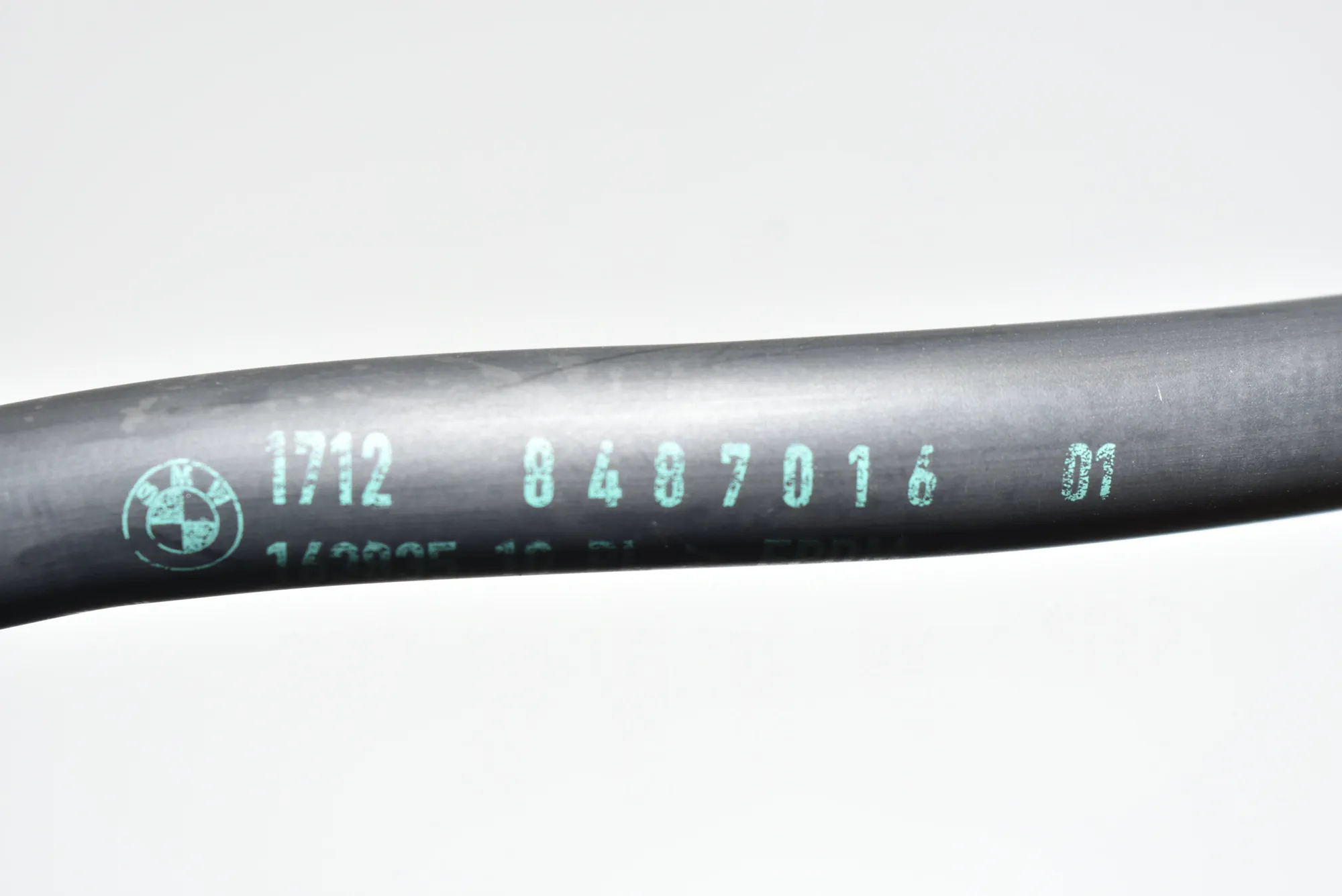 Other tubes – OEM 8487016 · BMW i3 (I01) Electric 2019 – 3