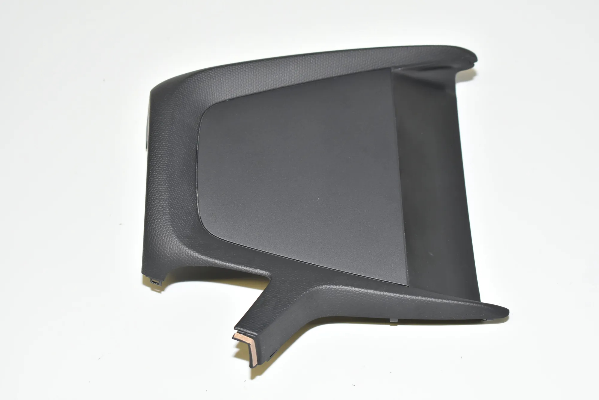 Steering Mechanism Trim – OEM 9285064 · BMW i3 (I01) Electric 2019