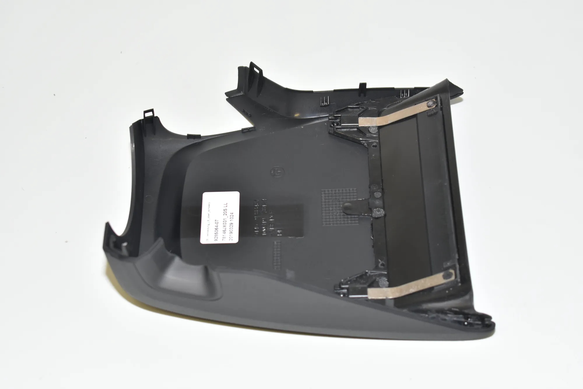 Steering Mechanism Trim – OEM 9285064 · BMW i3 (I01) Electric 2019 – 3
