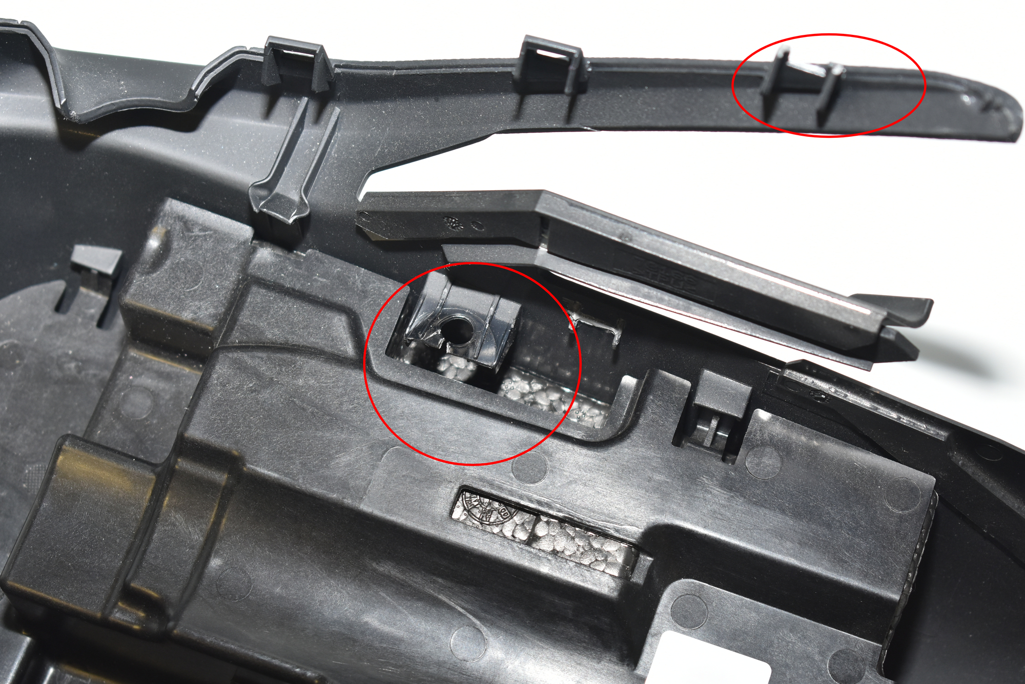 Steering Mechanism Trim – OEM 9285065 · BMW i3 (I01) Electric 2019 – 2