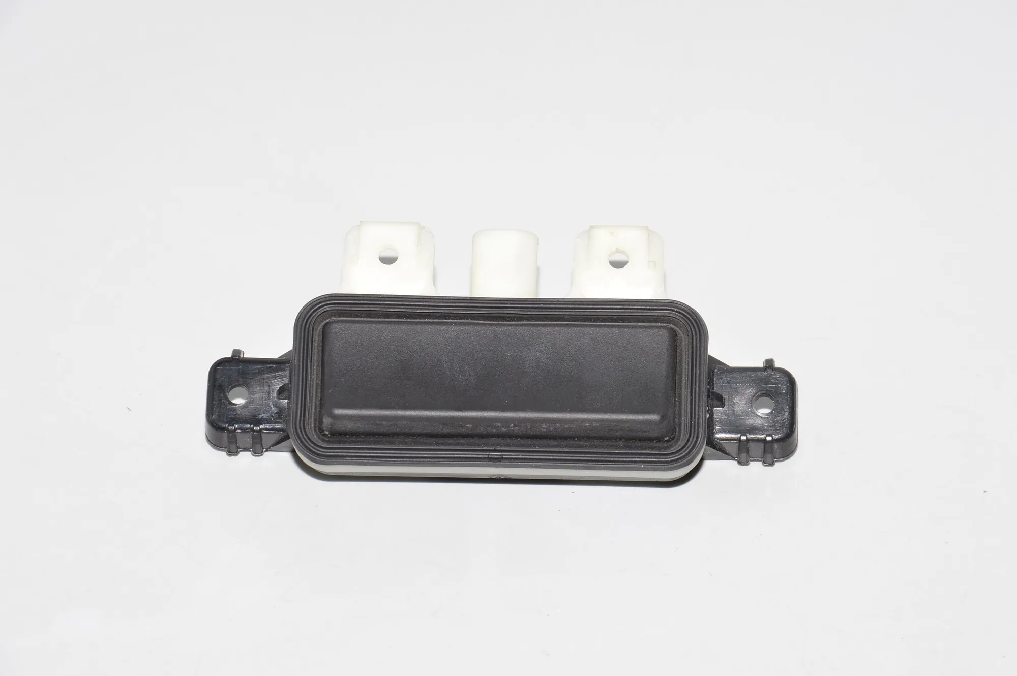 Tailgate Open Switch – OEM 7315602 · BMW i3 (I01) Electric 2019