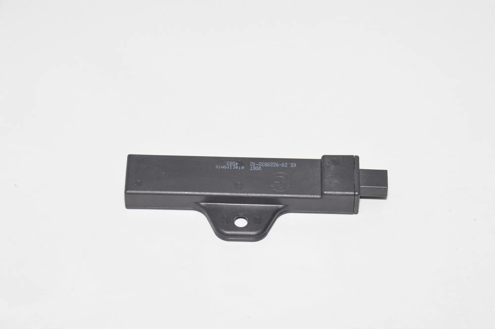 Antenna – OEM 9220832 · BMW i3 (I01) Electric 2019