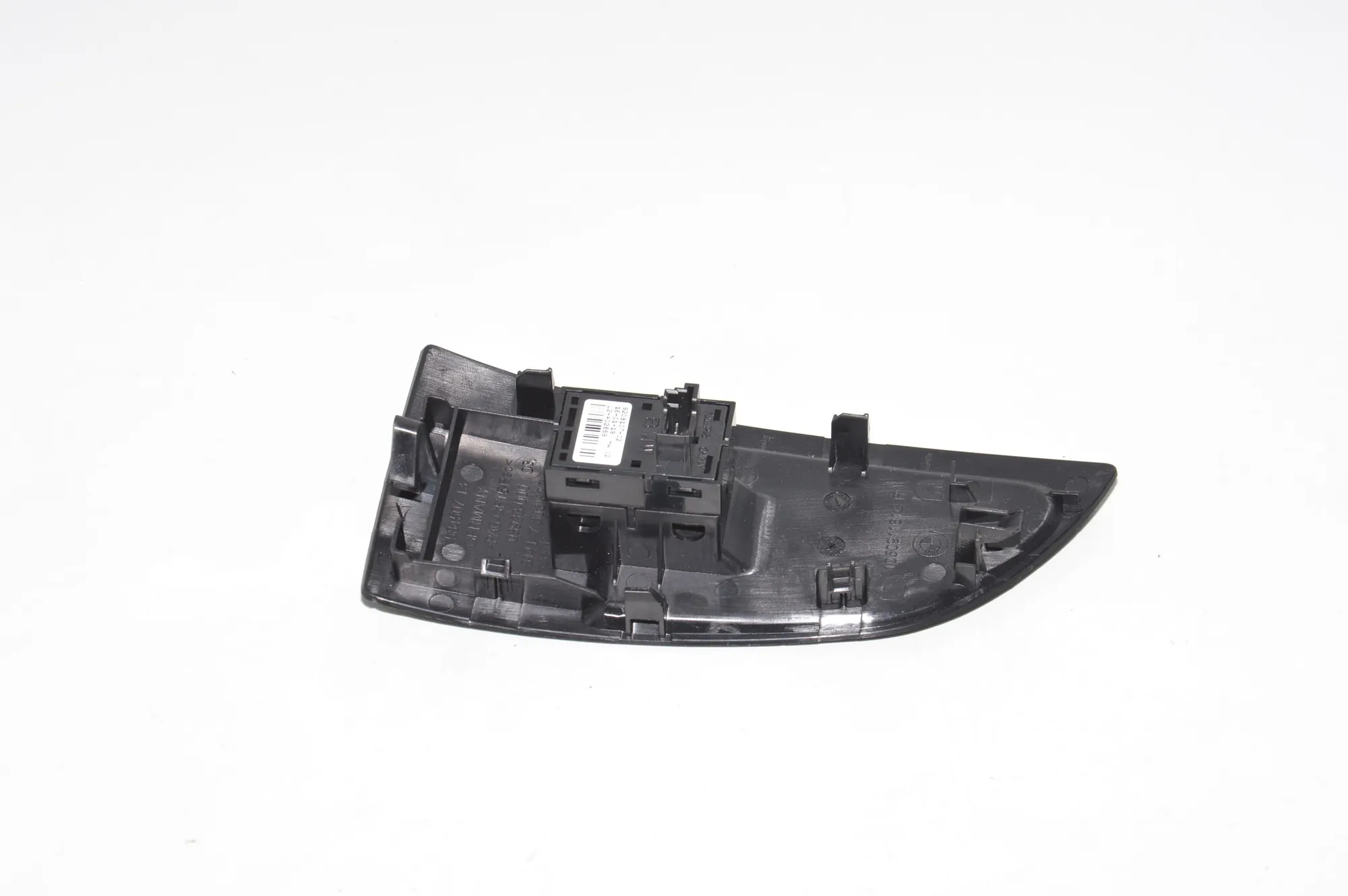 Front Right Door Window Switch – OEM 9208107 · BMW i3 (I01) Electric 2019 – 4