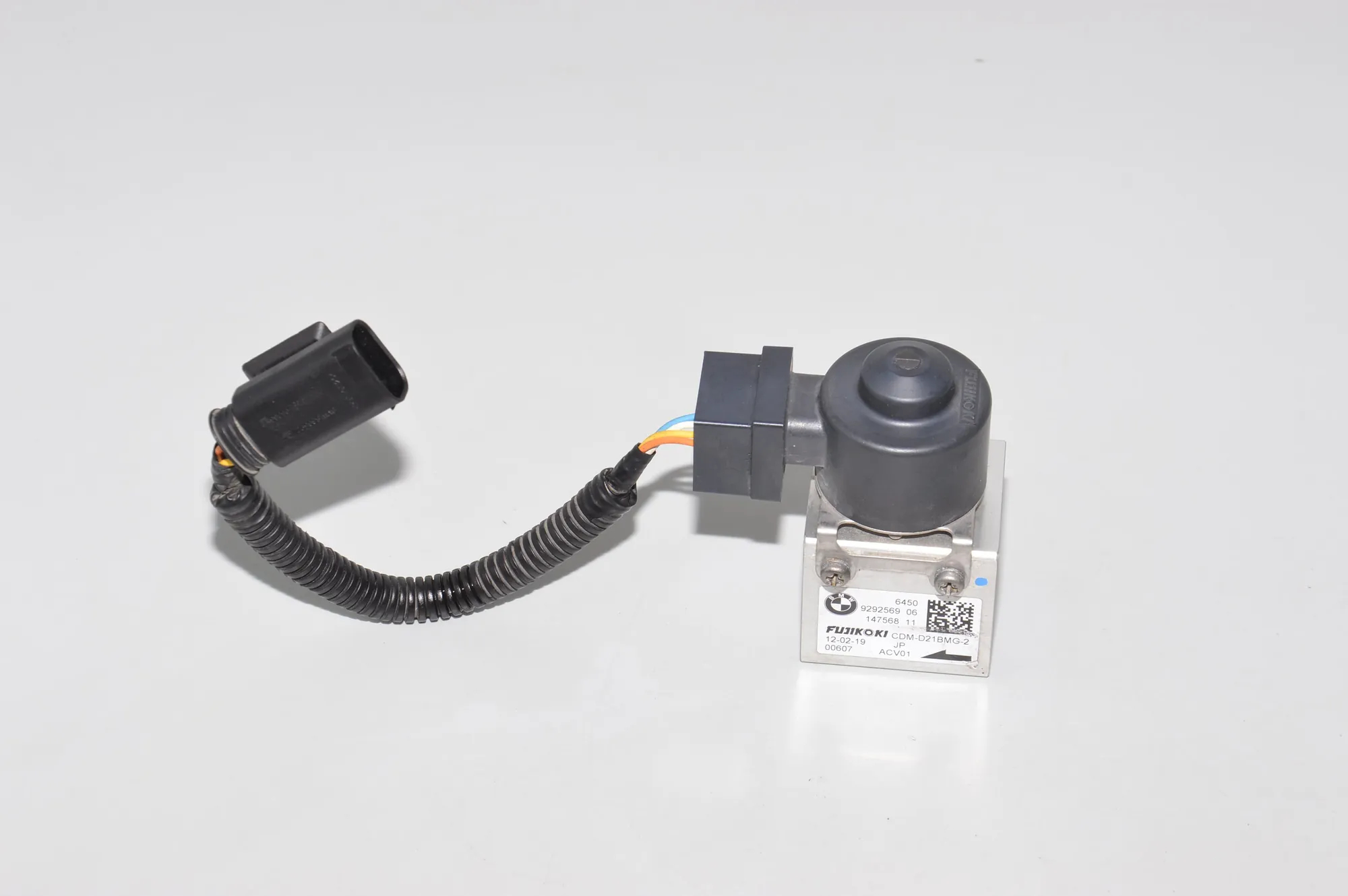 A/C Conditioner Expansion Valve – OEM 9292569 · BMW i3 (I01) Electric 2019