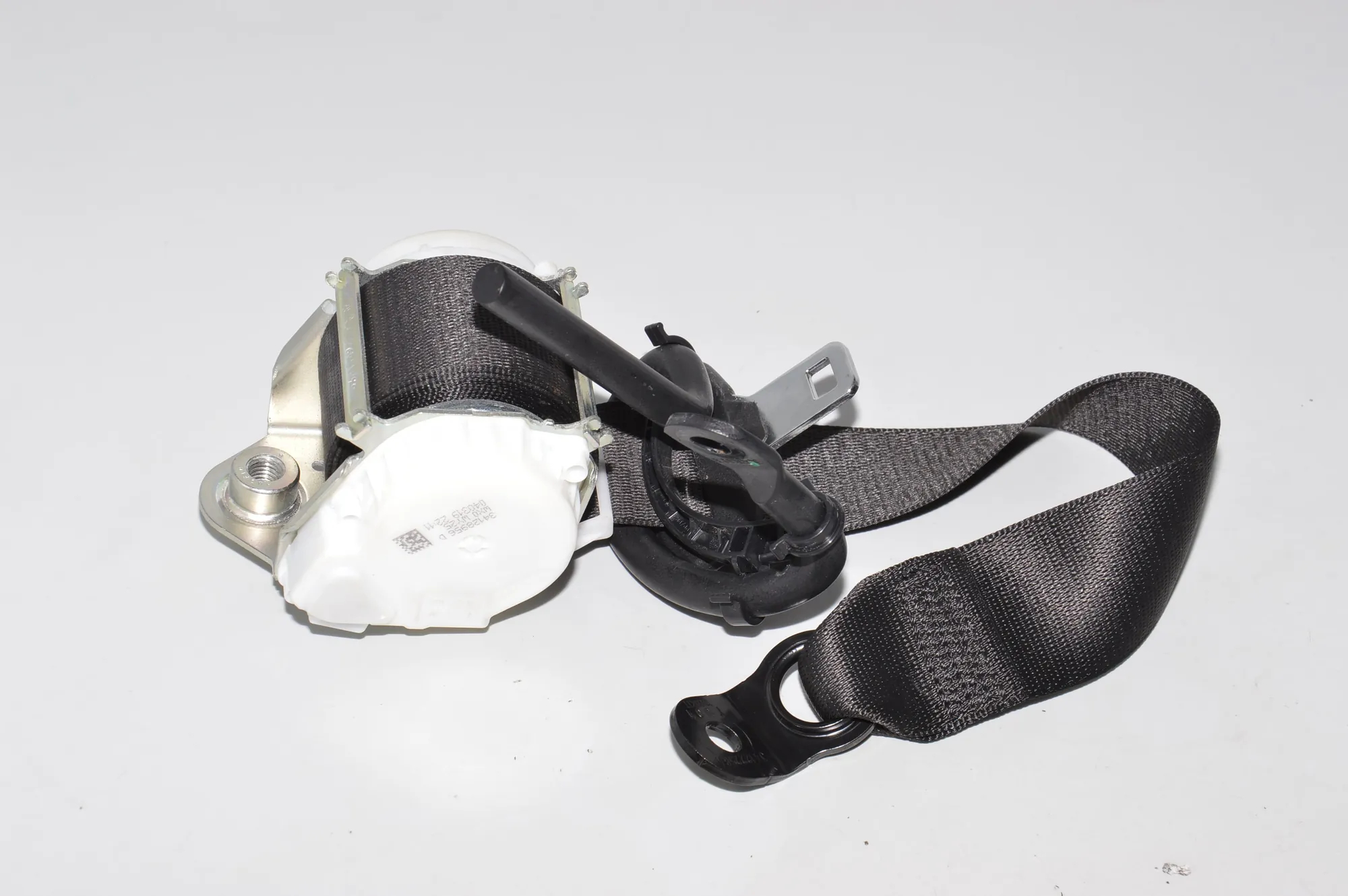 Rear Left Seatbelt – OEM 7305643 · BMW i3 (I01) Electric 2019
