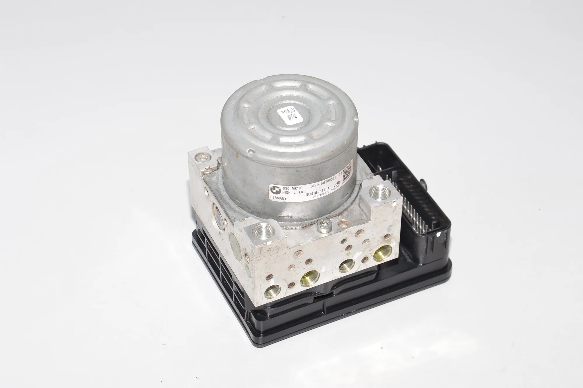 ABS Pump – OEM 6895508 · BMW i3 (I01) Electric 2019