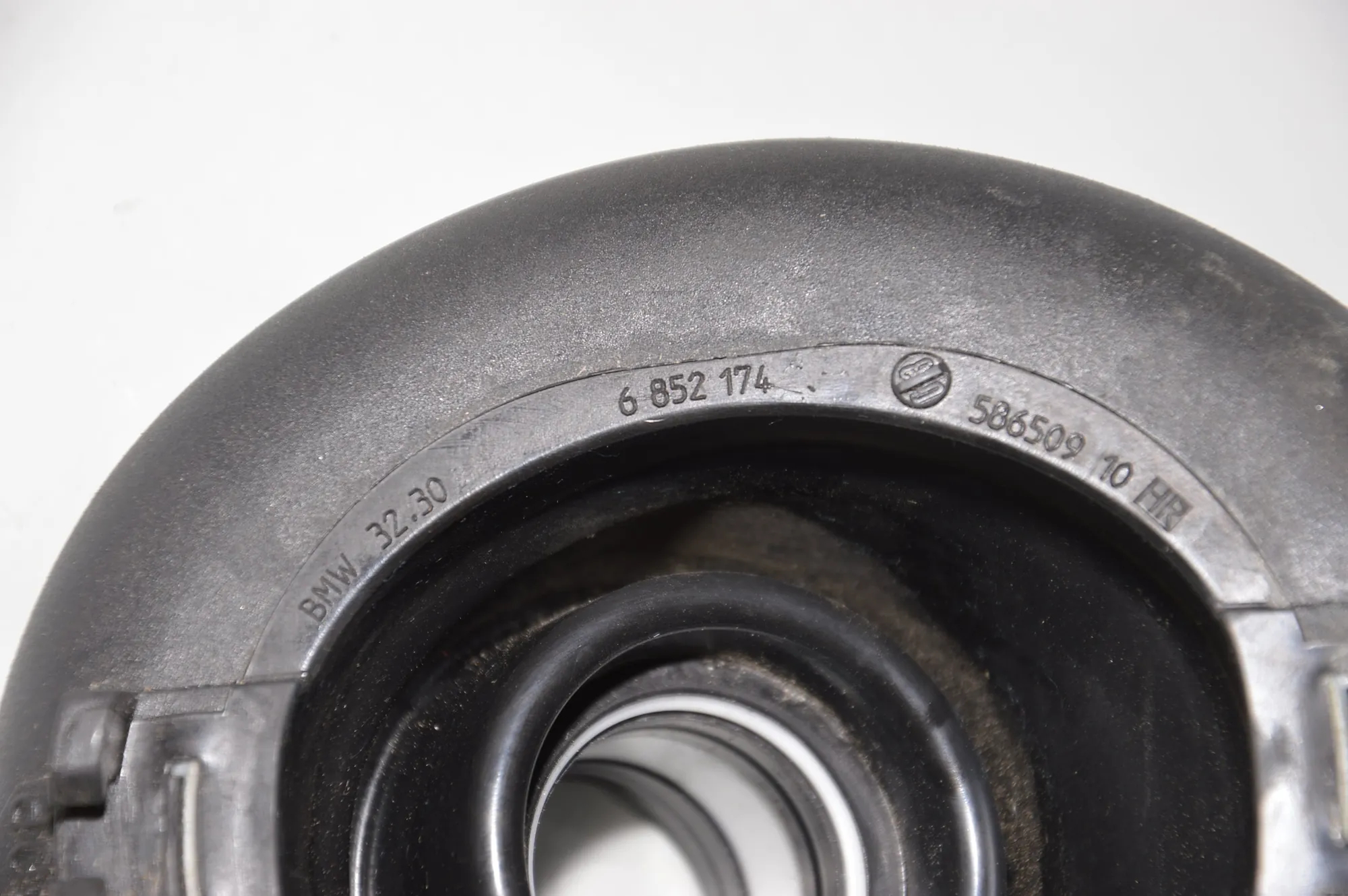 Other Body Parts – OEM 6852174 · BMW i3 (I01) Electric 2019 – 5