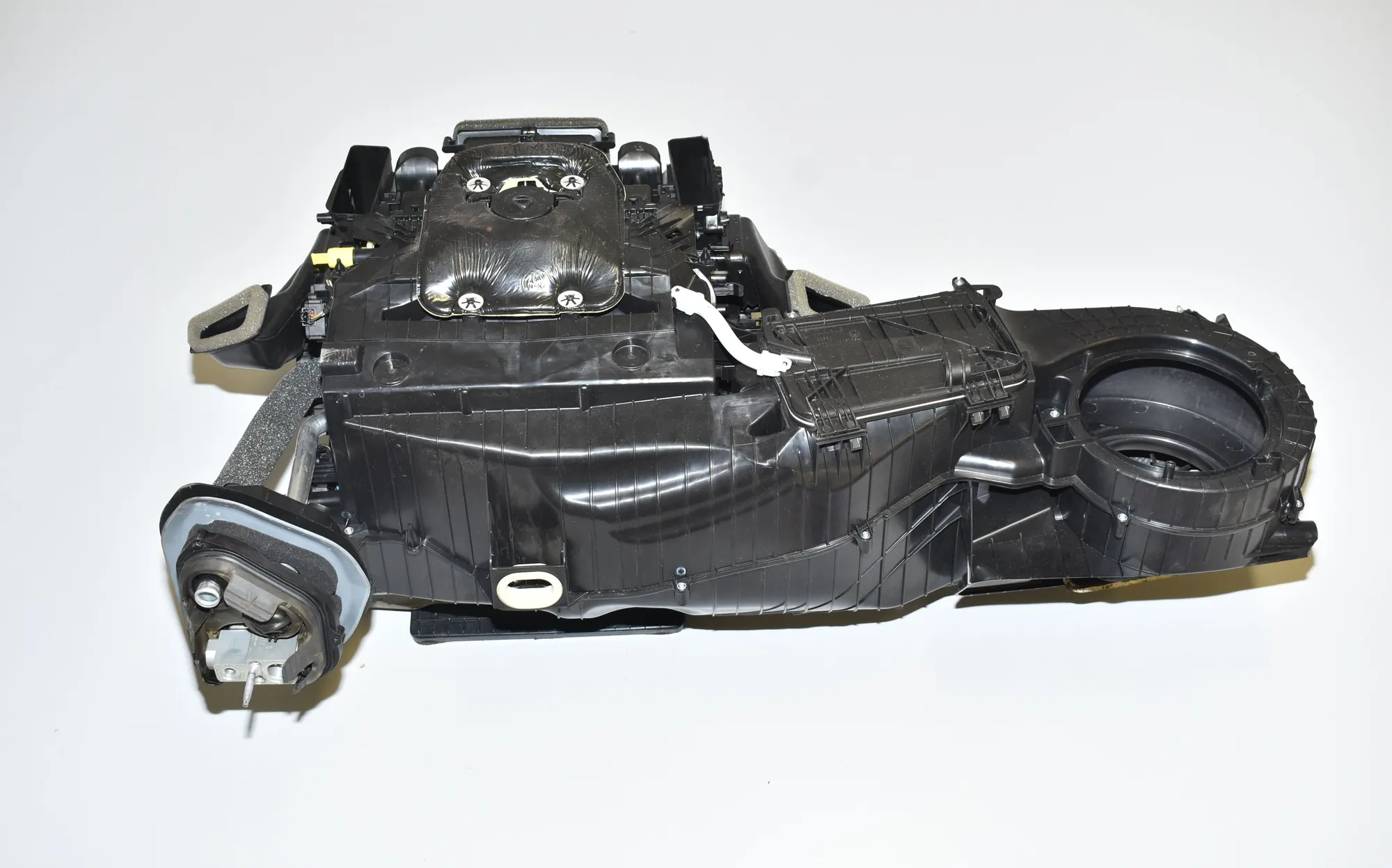Interior Heater – OEM 7375726 · BMW 5 (G30) BMW 5 (G30) 530 i 2018
