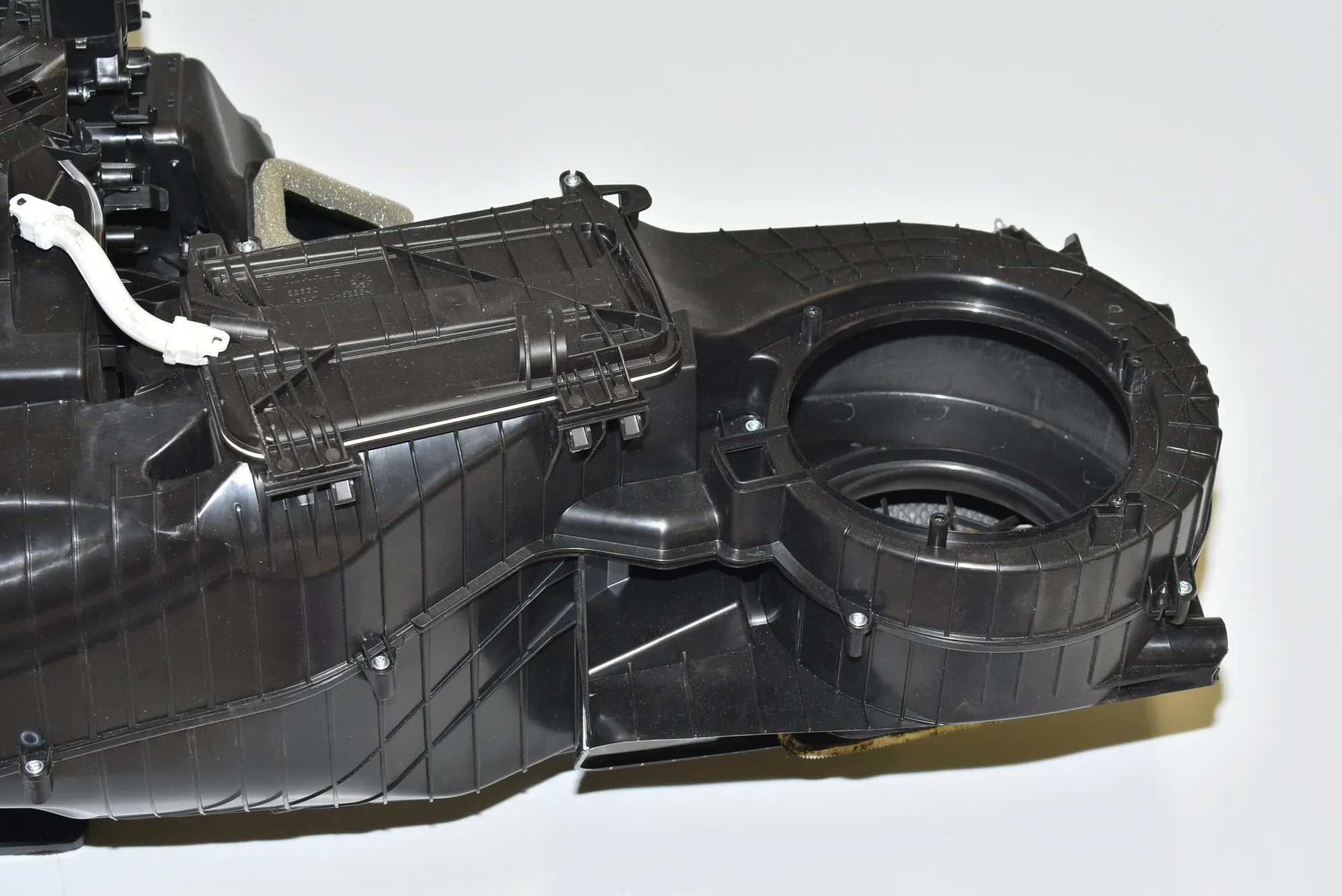 Interior Heater – OEM 7375726 · BMW 5 (G30) BMW 5 (G30) 530 i 2018 – 2