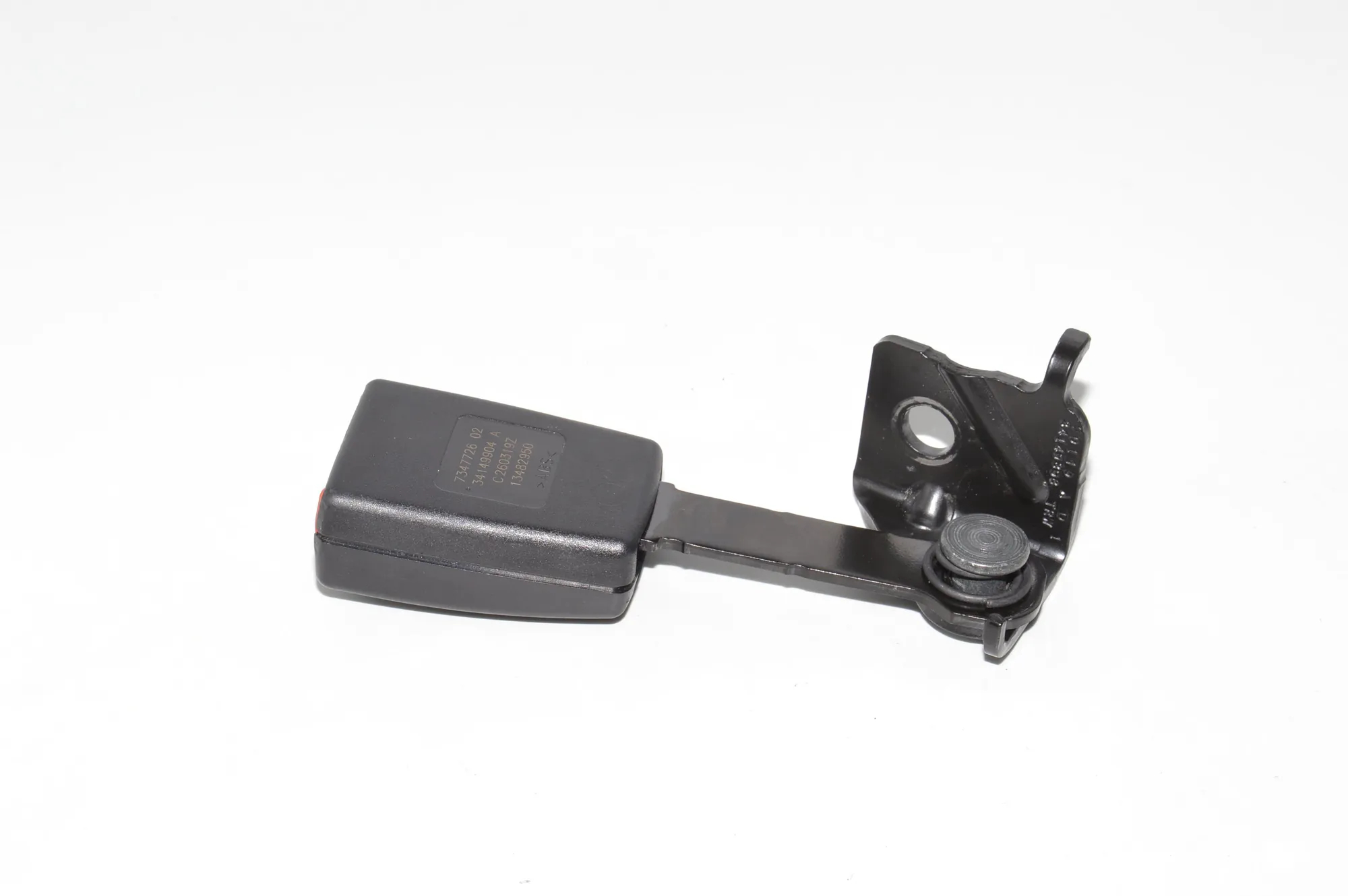 Rear Right Seat Buckle – OEM 7347726 · BMW i3 (I01) Electric 2019 – 4