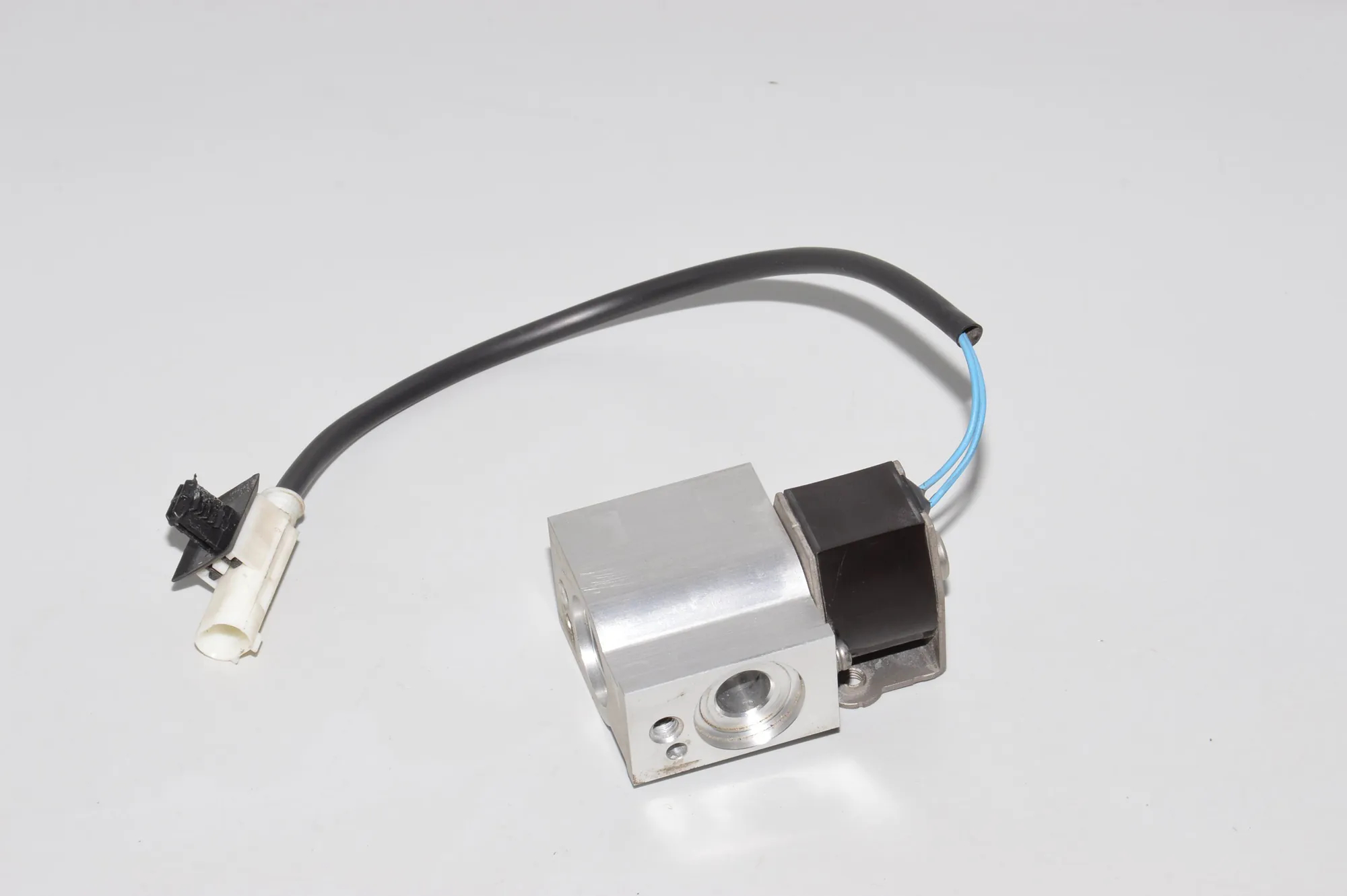 Other Control Units – OEM 9292570 · BMW i3 (I01) Electric 2019 – 4