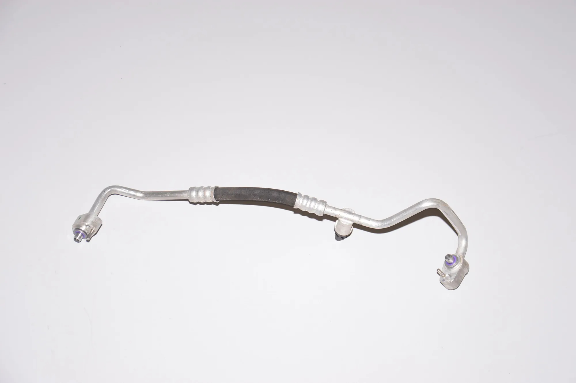 A/C Air Con Hose Pipe – OEM 9291157 · BMW i3 (I01) Electric 2019