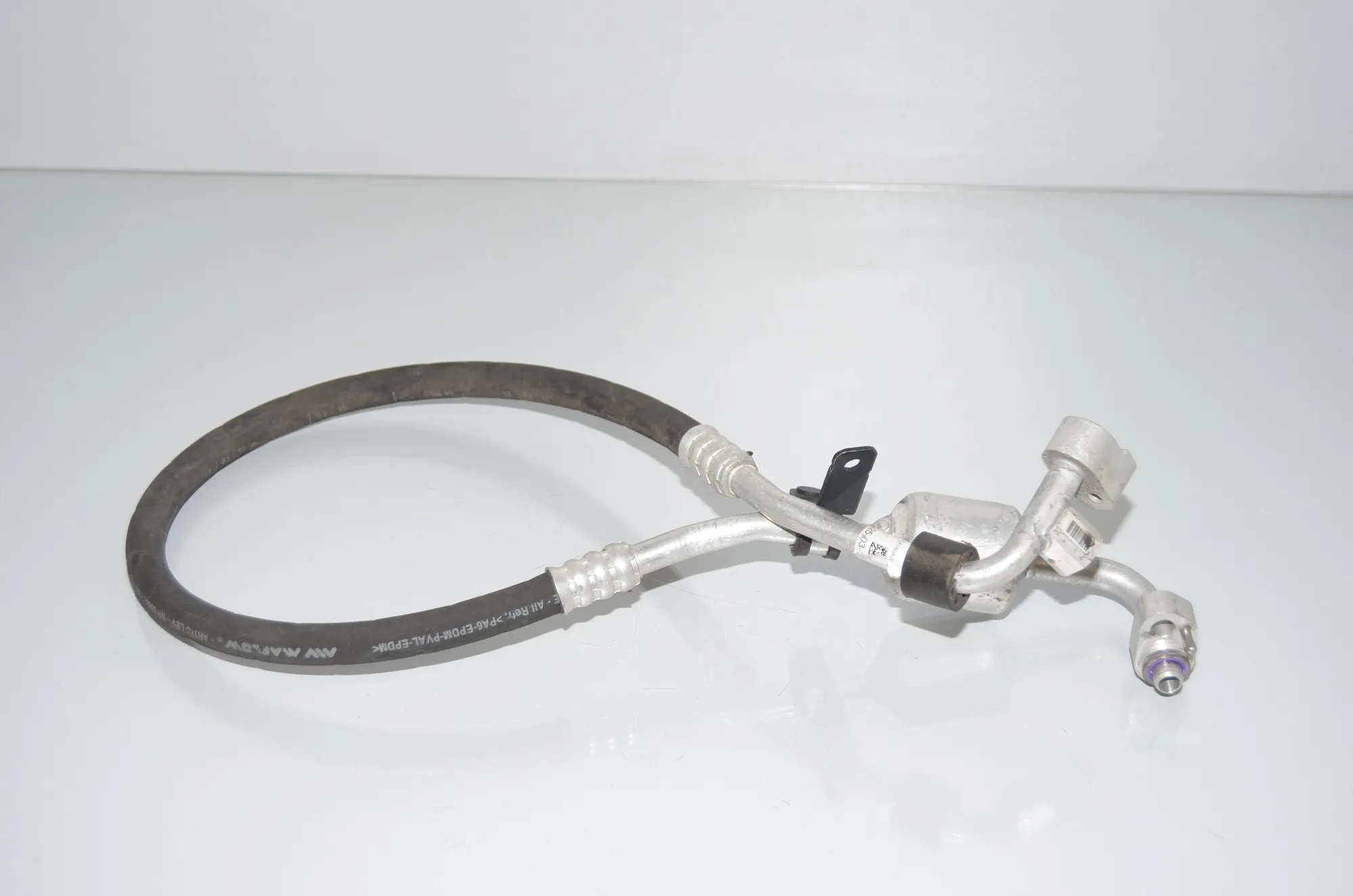 A/C Air Con Hose Pipe – OEM 9291153 · BMW i3 (I01) Electric 2019 – 3