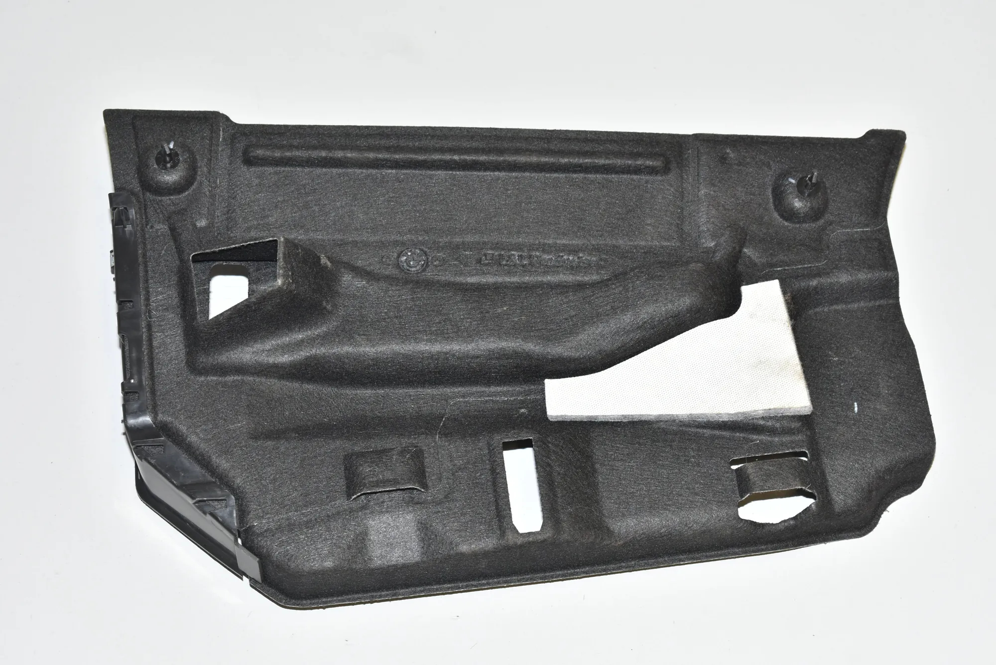 Dashboard Lower Trim – OEM 9362991 · BMW 5 (G30) BMW 5 (G30) 530 e iPerformance xDrive 2017 – 3