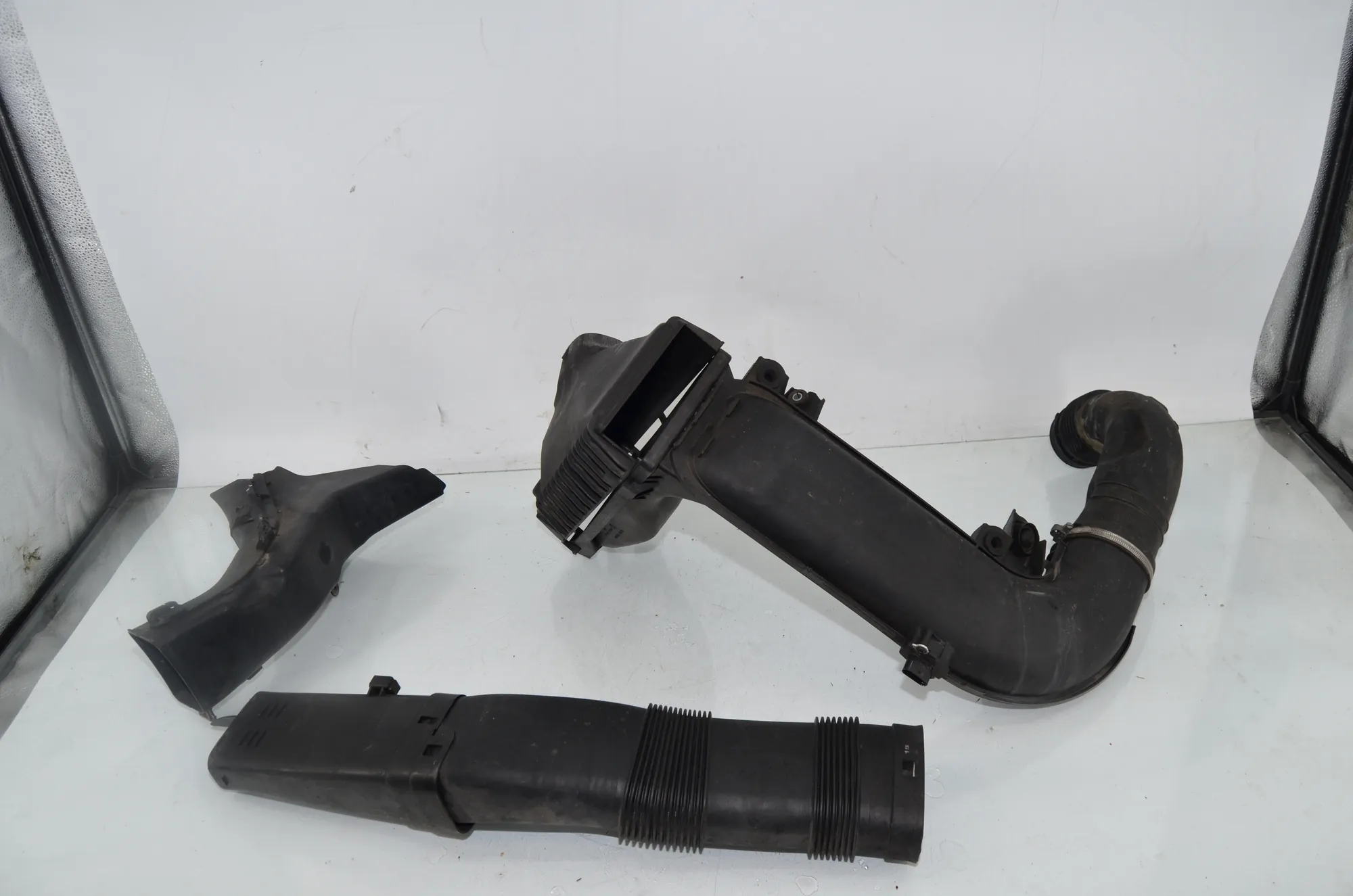 Air Filter Box – OEM 8507565 · BMW 3 Touring (F31) 330 d 2013