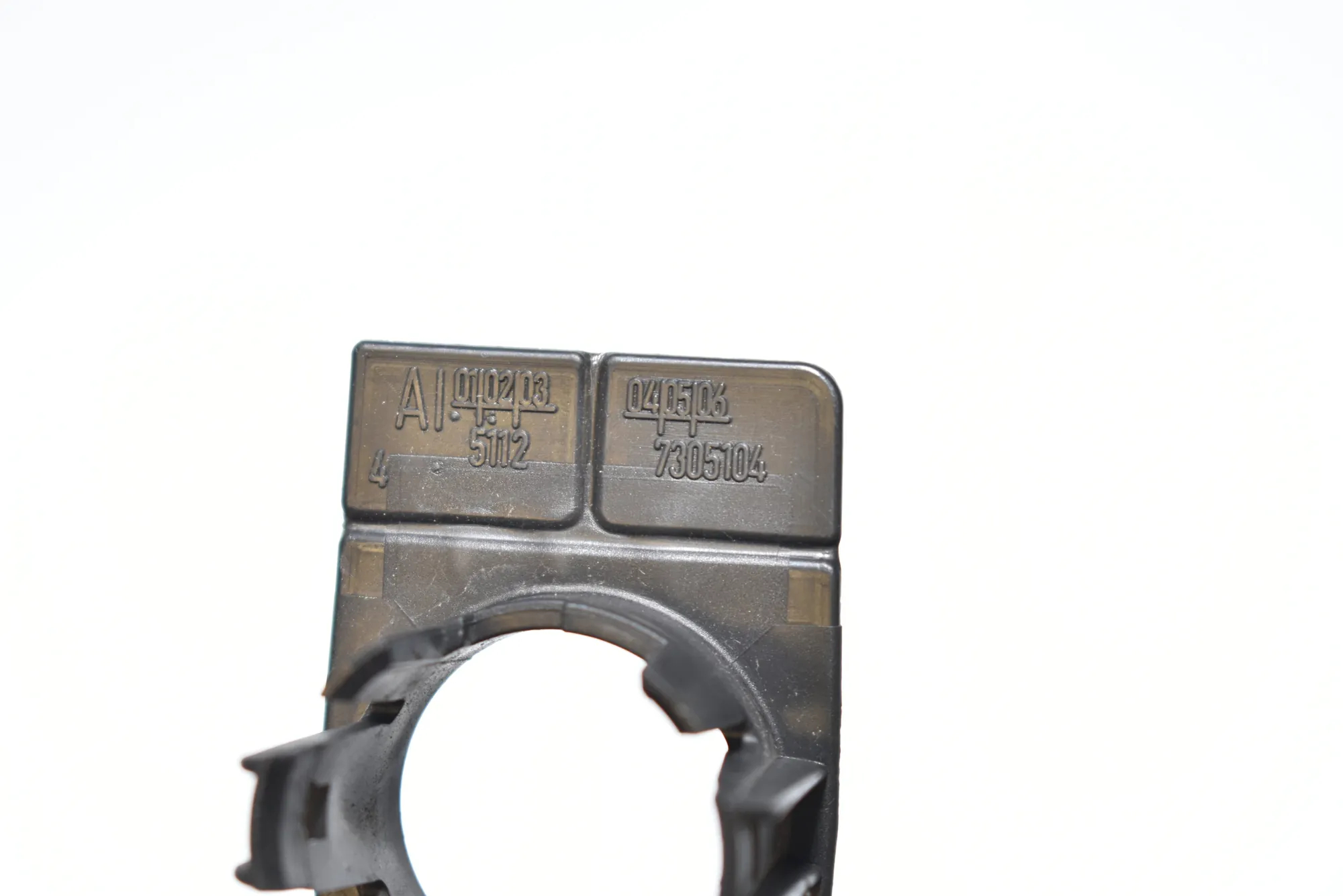 Parking Sensor Holder – OEM 7305104 · BMW i3 (I01) Electric 2019 – 4