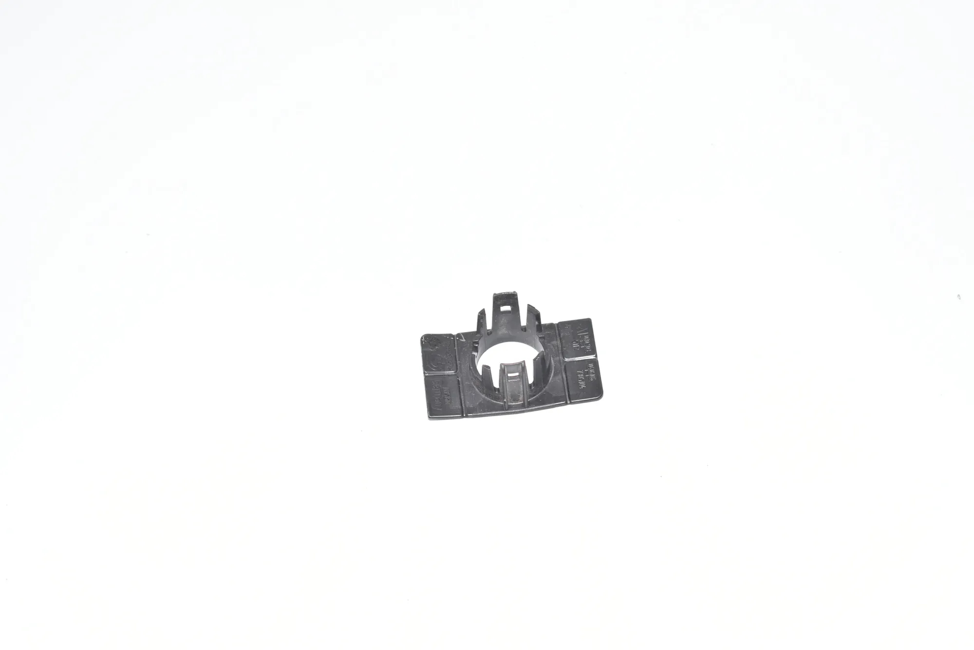 Parking Sensor Holder – OEM 7305104 · BMW i3 (I01) Electric 2019 – 3