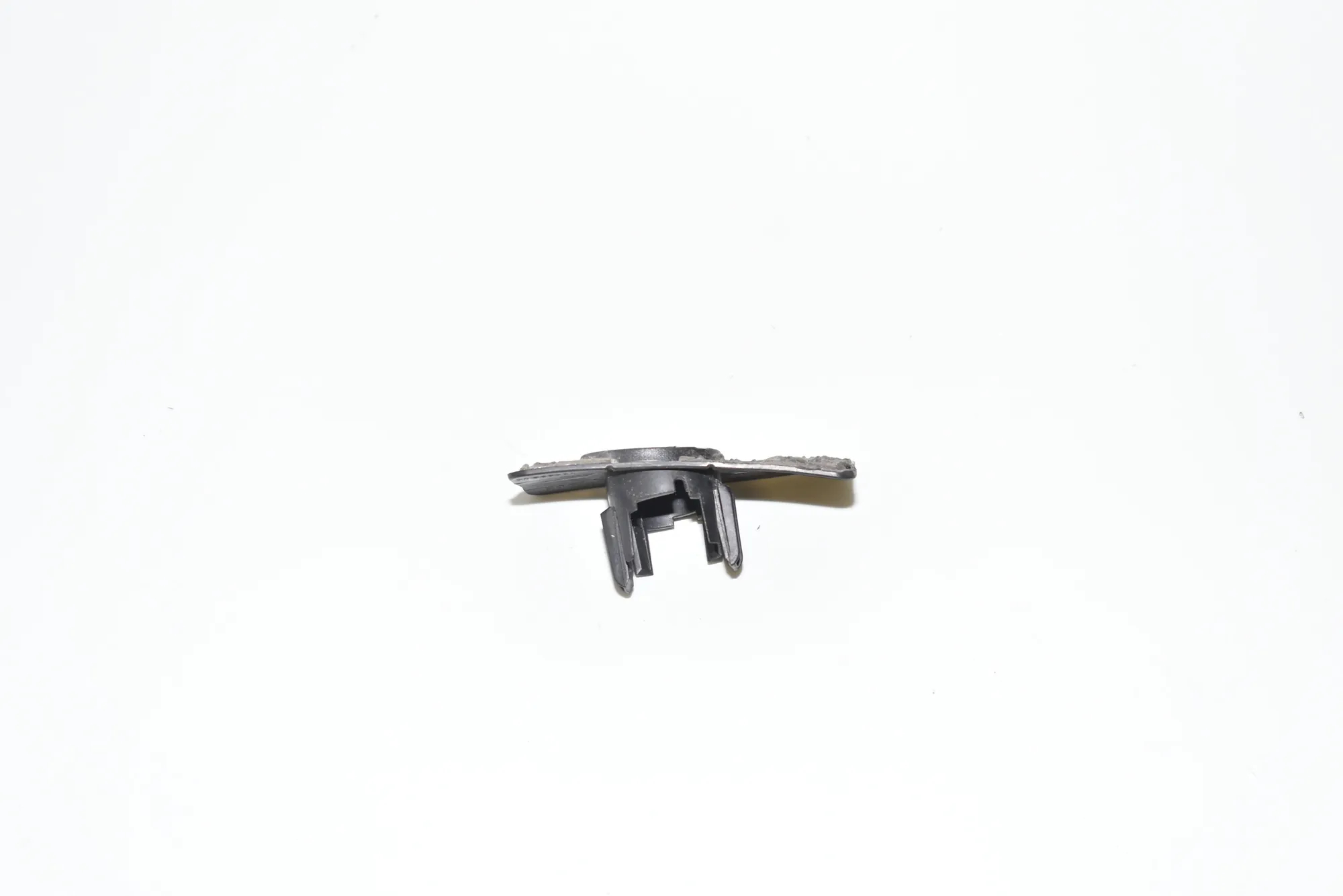 Parking Sensor Holder – OEM 7462292 · BMW i3 (I01) Electric 2019 – 2