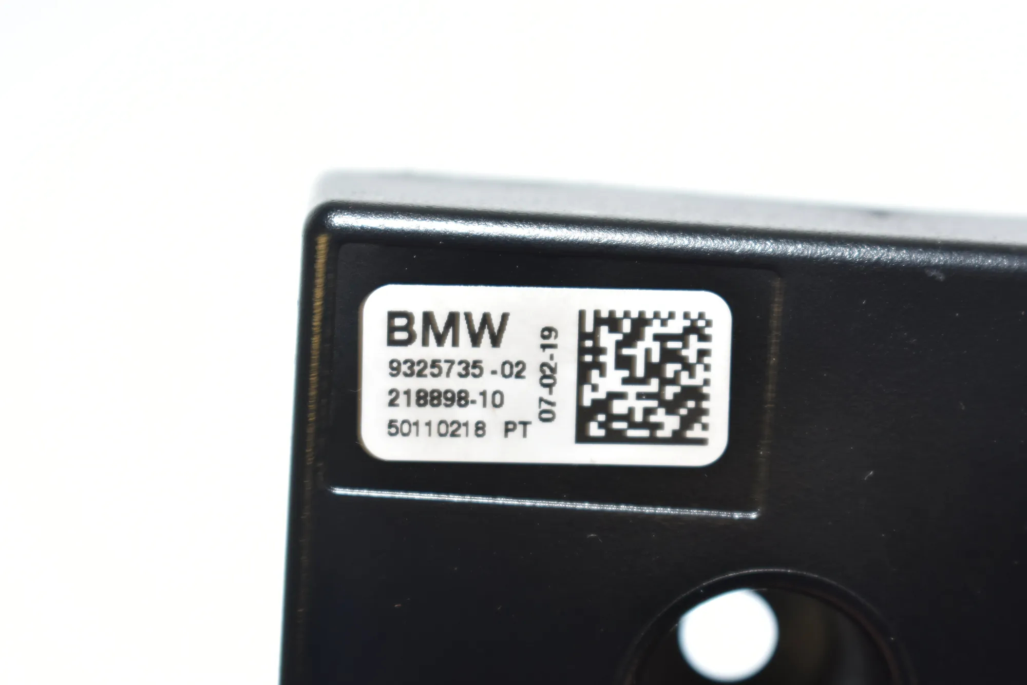 Antenna – OEM 9325735 · BMW i3 (I01) Electric 2019 – 5